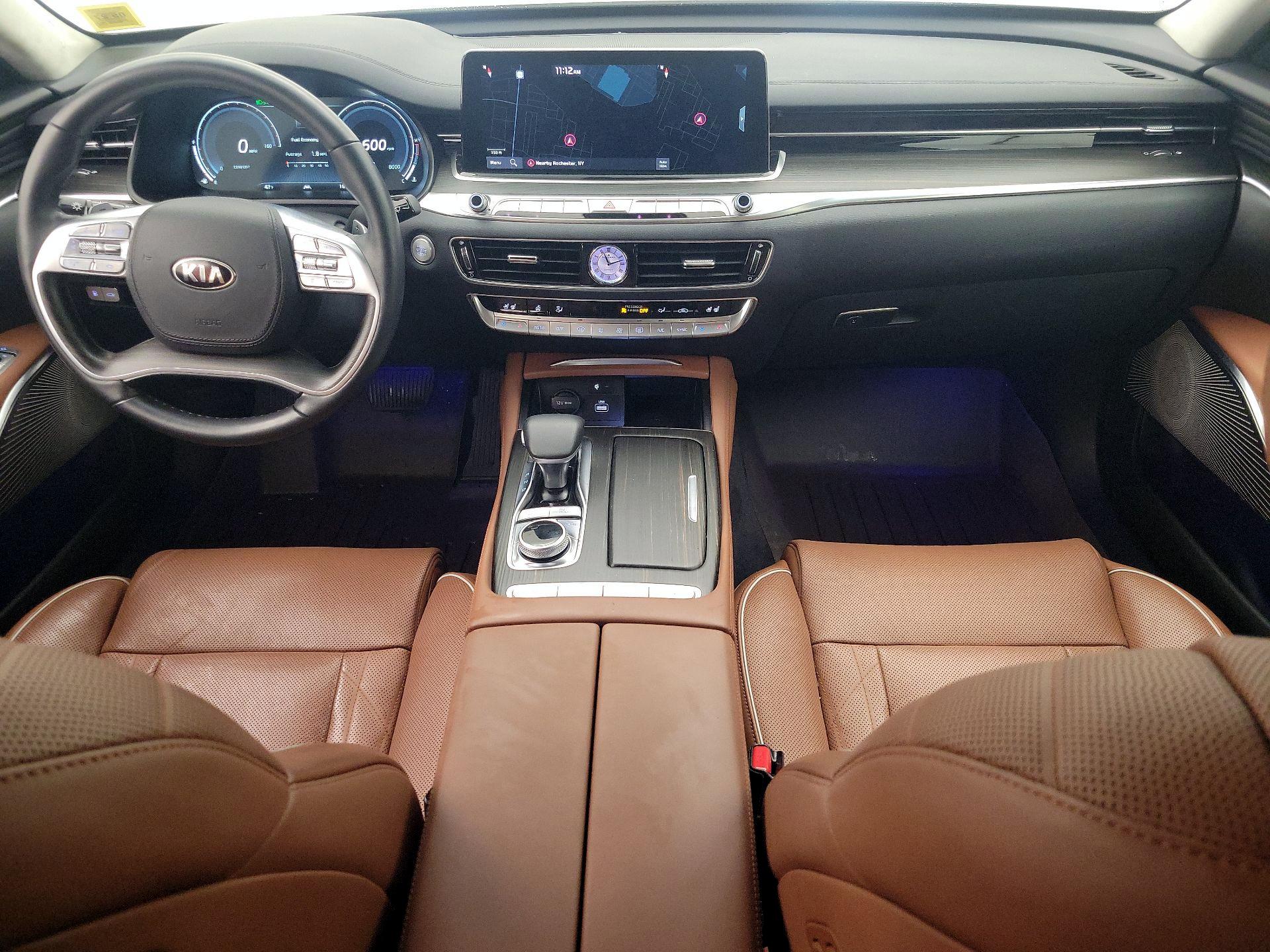 Thumbnail: 2019 Kia K900 - 9