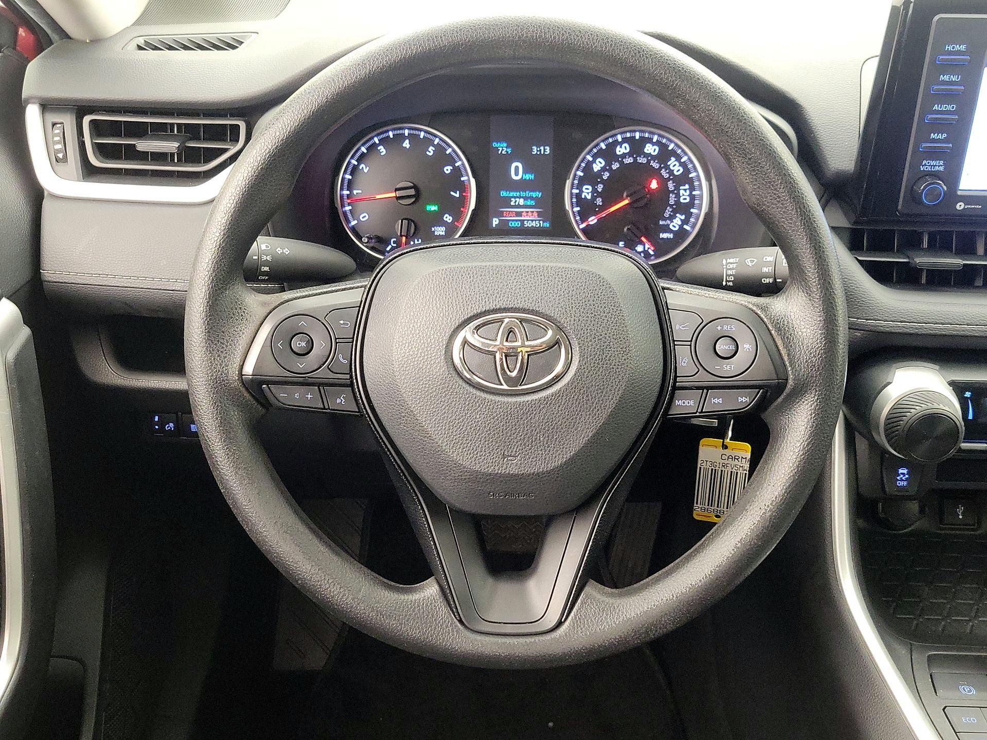 Thumbnail: 2021 Toyota RAV4 - 10