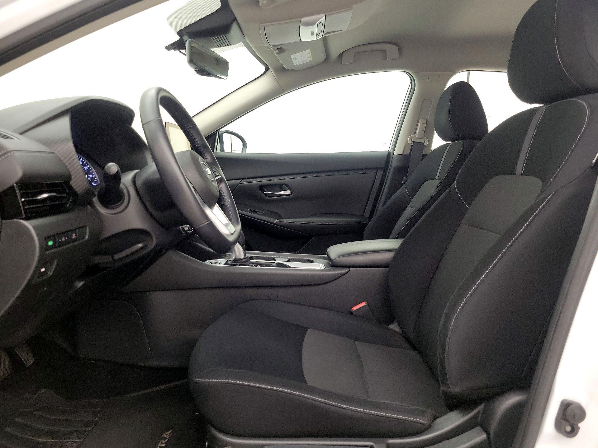 Thumbnail: 2020 Nissan Sentra - 11
