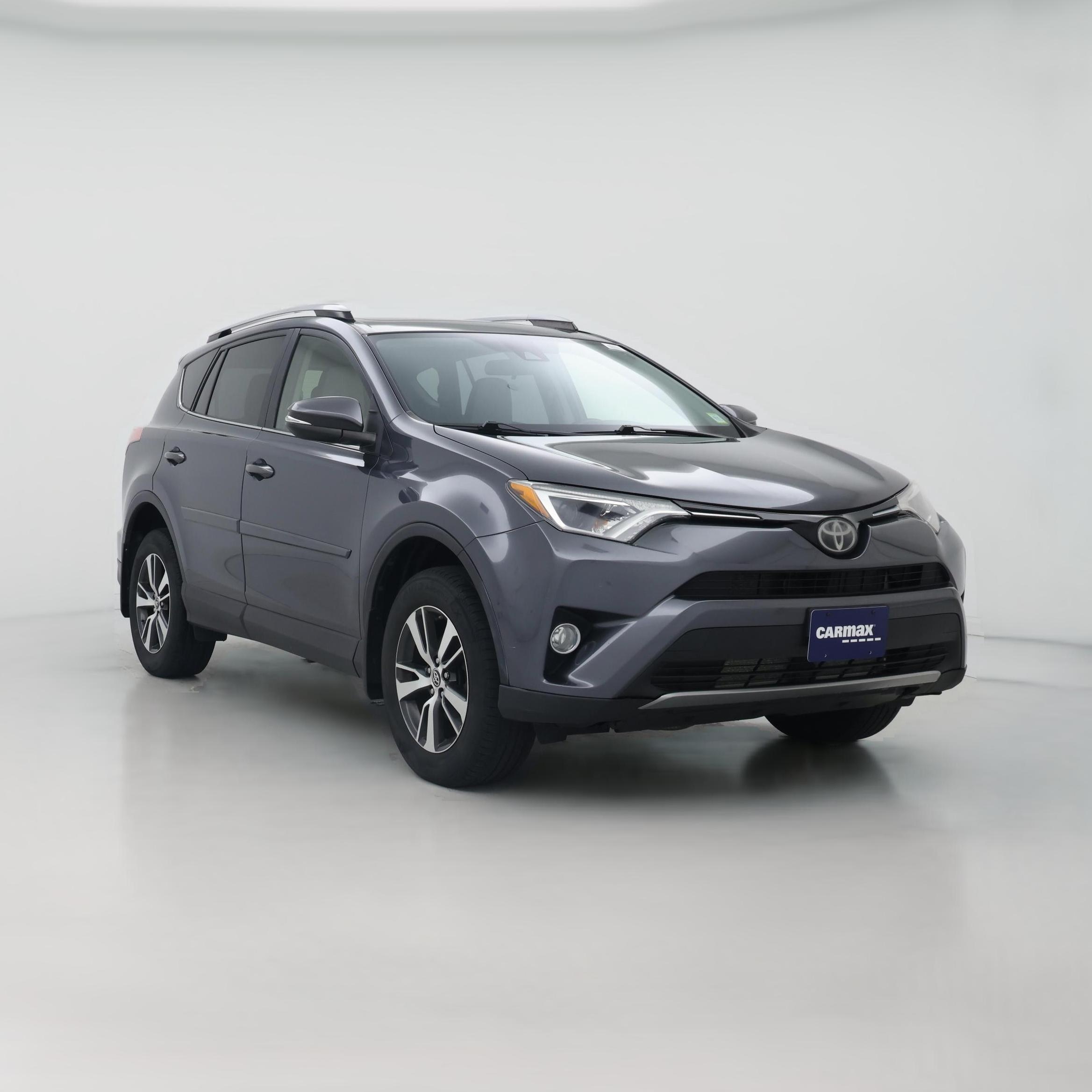 Thumbnail: 2017 Toyota RAV4 - 1
