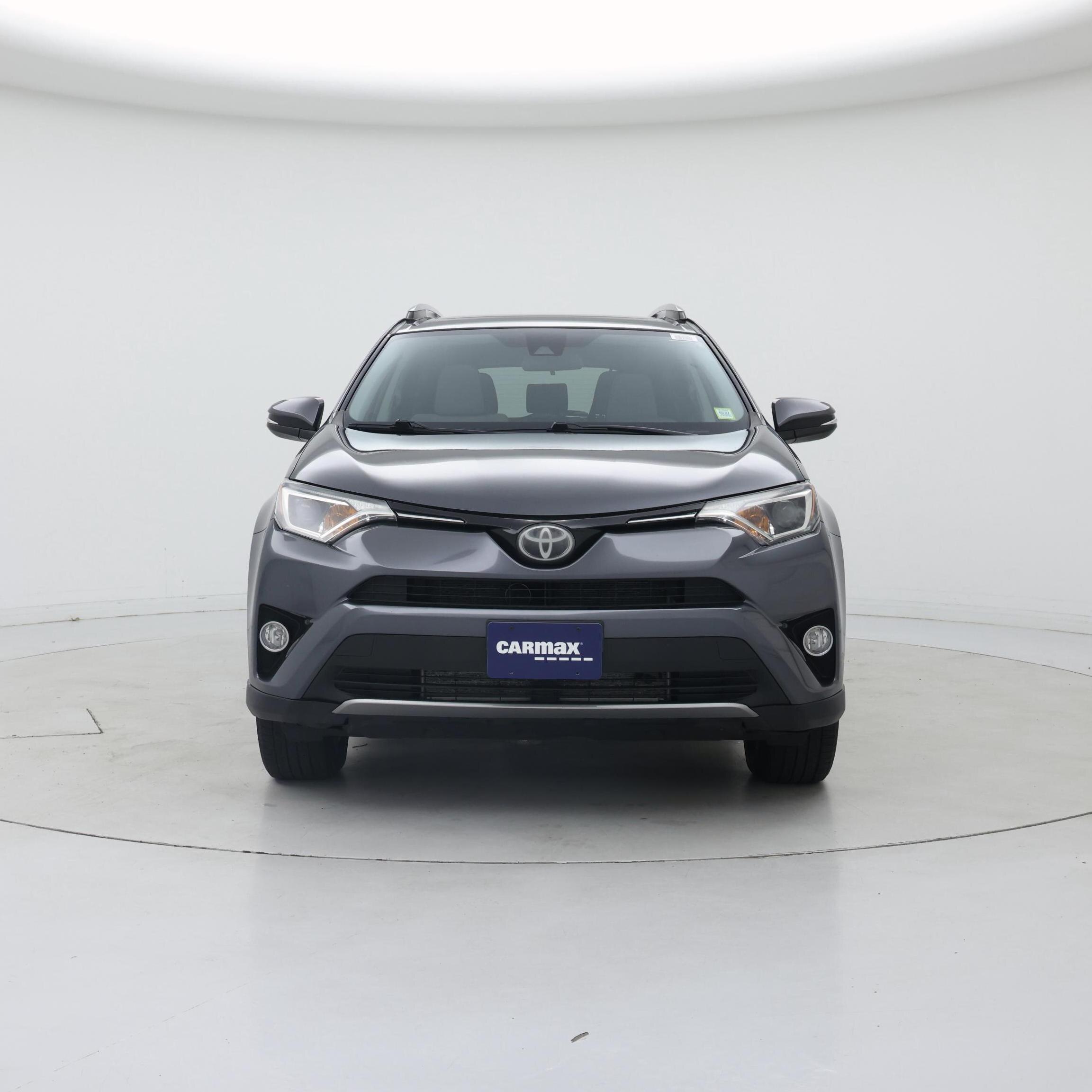 Thumbnail: 2017 Toyota RAV4 - 5