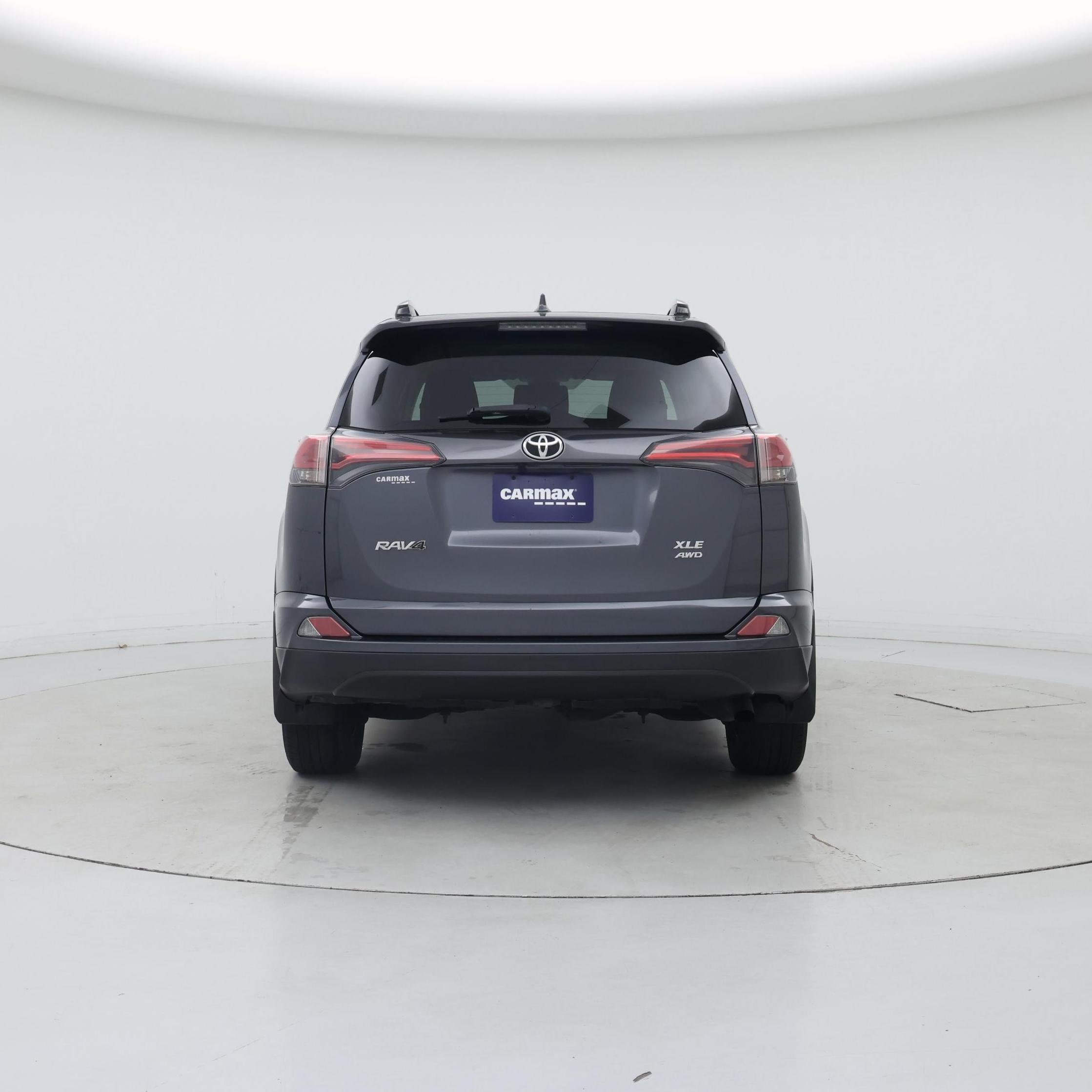 Thumbnail: 2017 Toyota RAV4 - 6