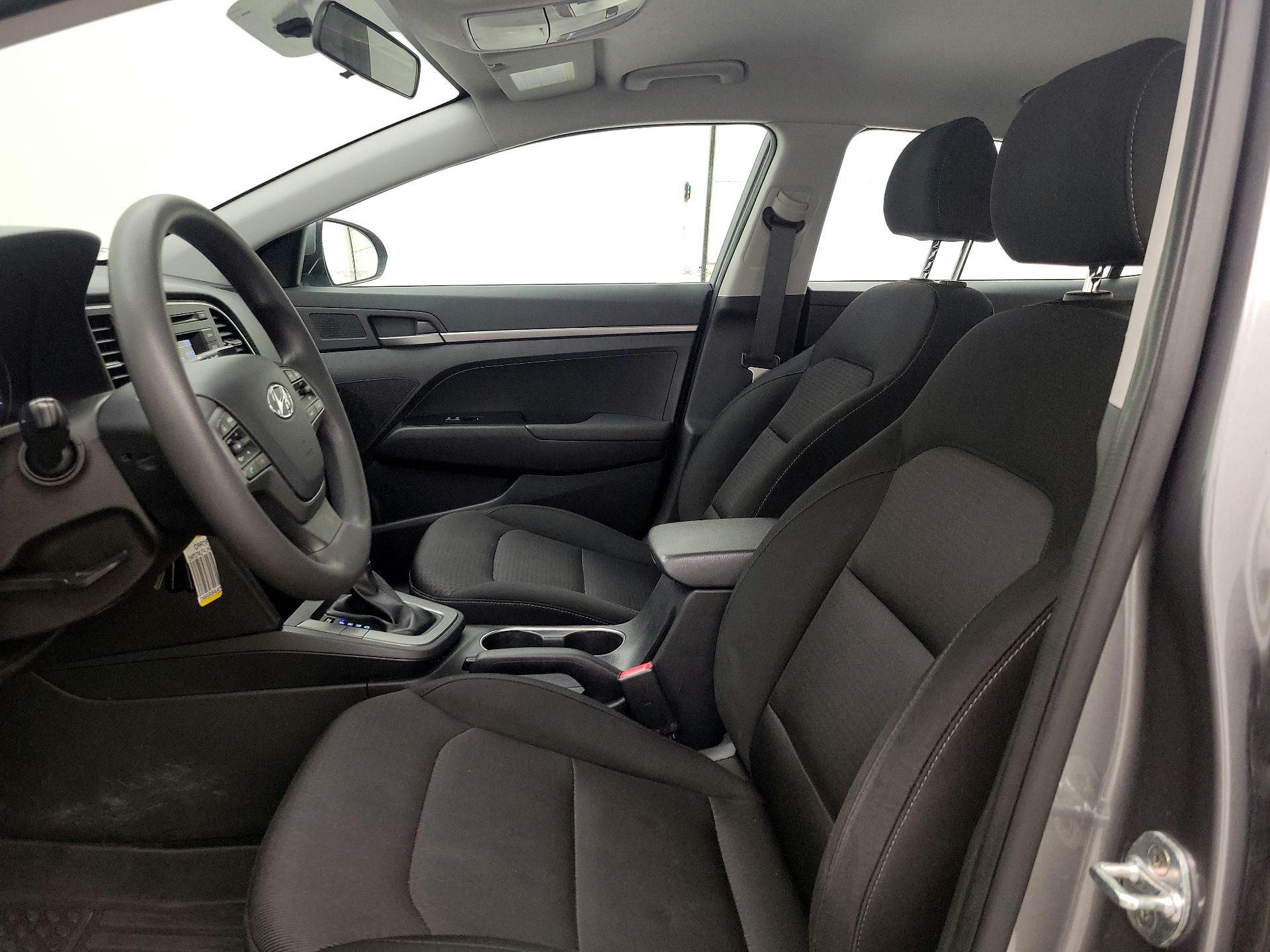 Thumbnail: 2018 Hyundai Elantra - 11