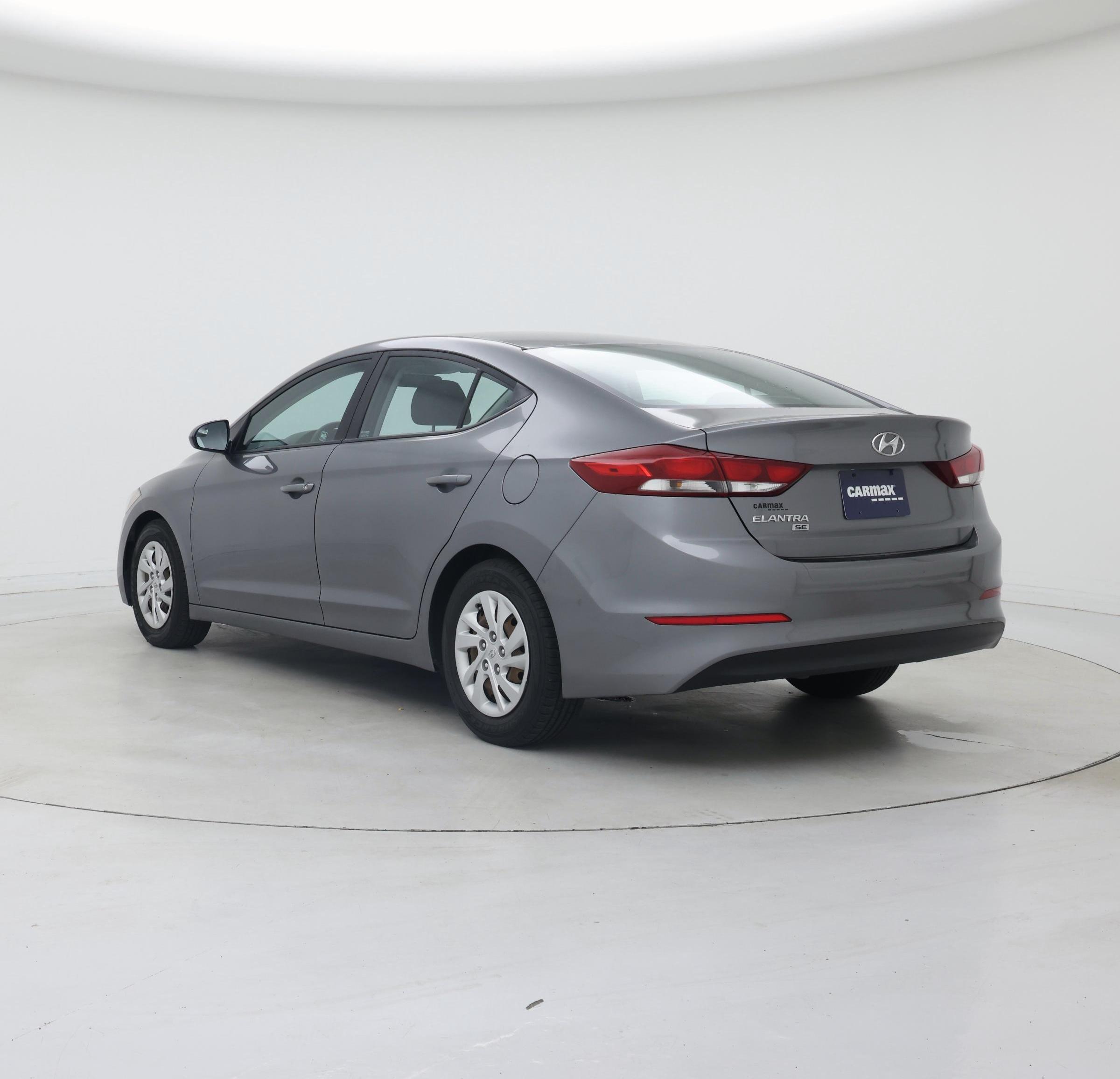 Thumbnail: 2018 Hyundai Elantra - 2