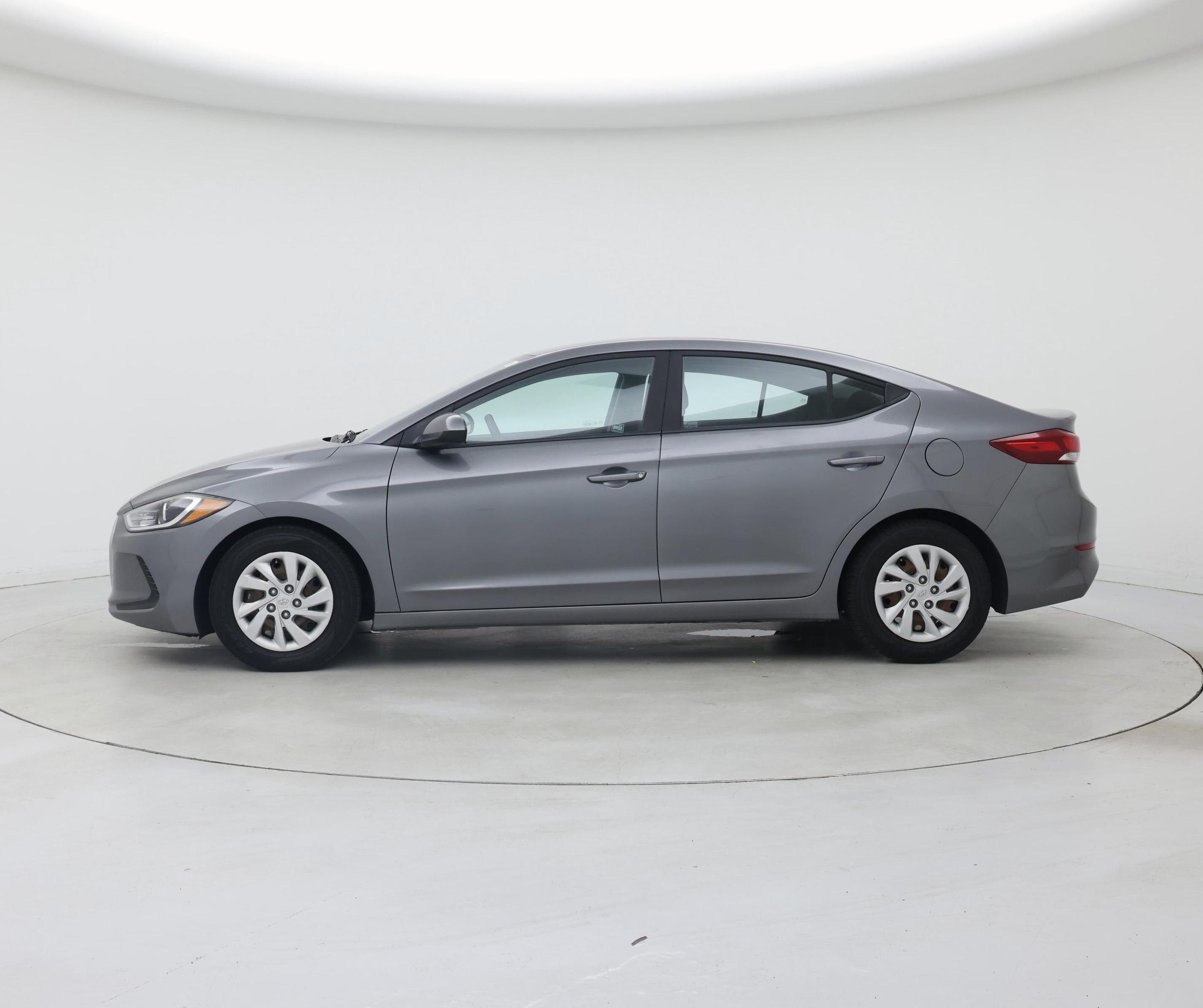 Thumbnail: 2018 Hyundai Elantra - 3