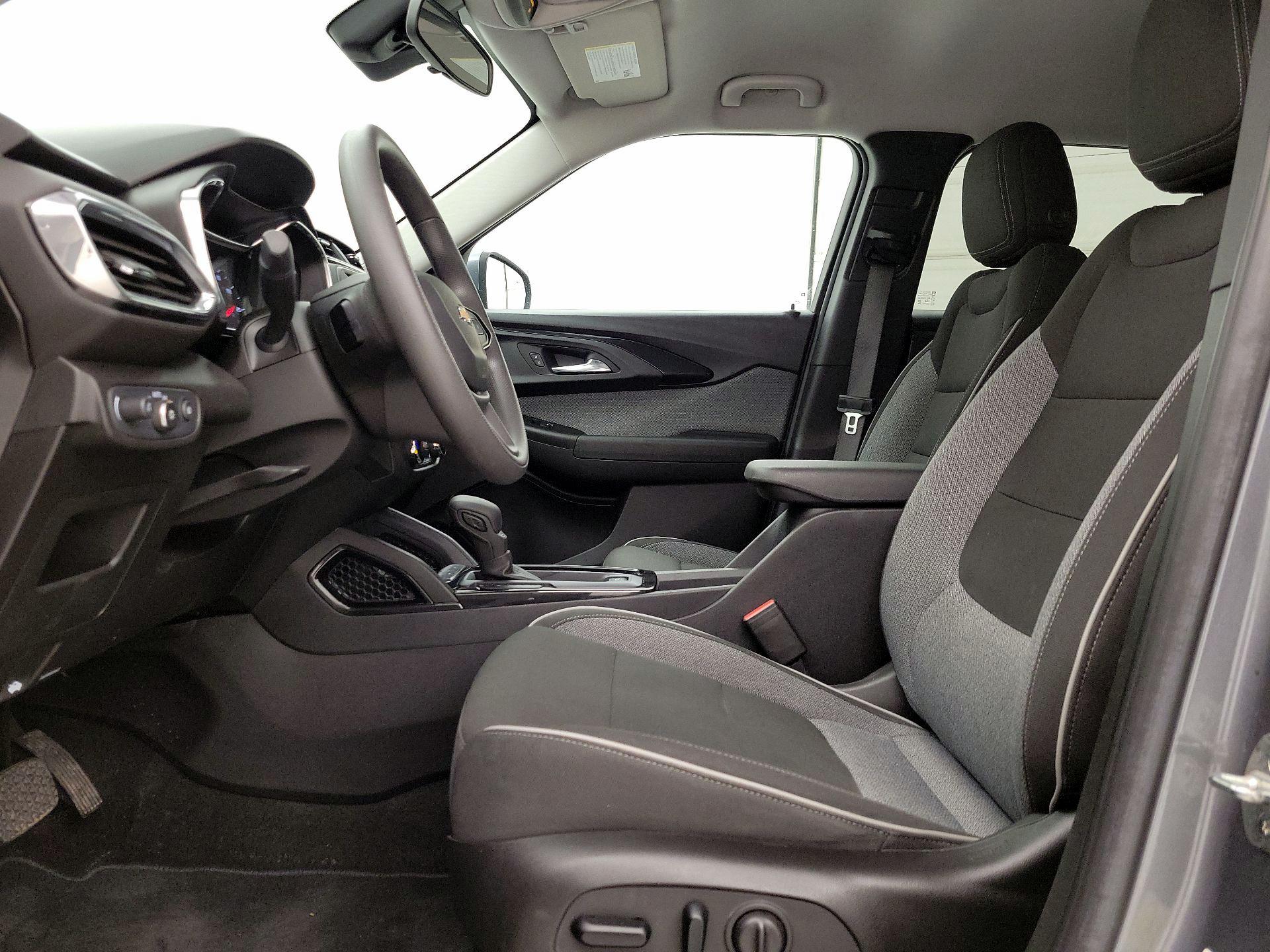 Thumbnail: 2021 Chevrolet TrailBlazer - 11