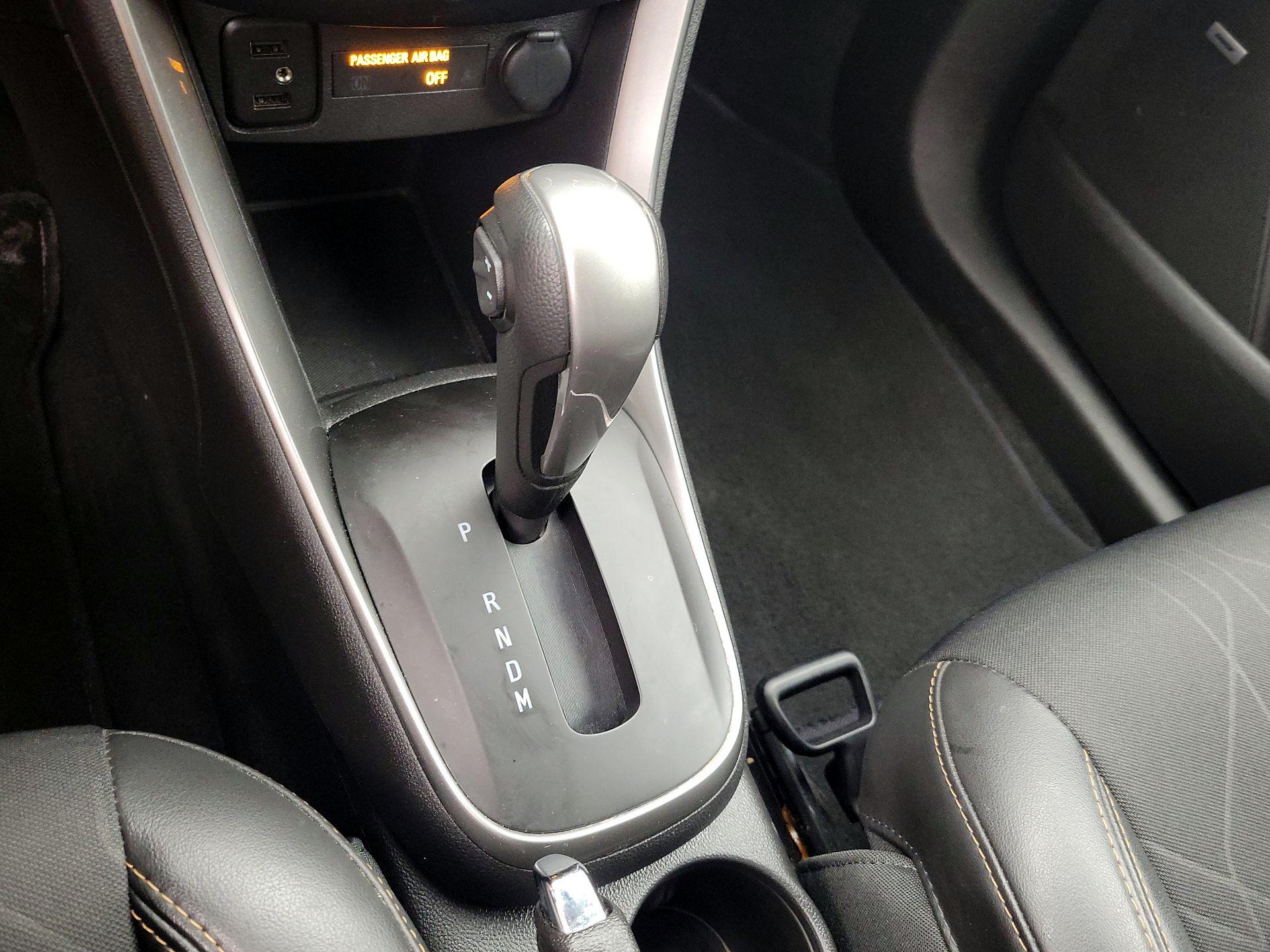 Thumbnail: 2020 Chevrolet Trax - 17