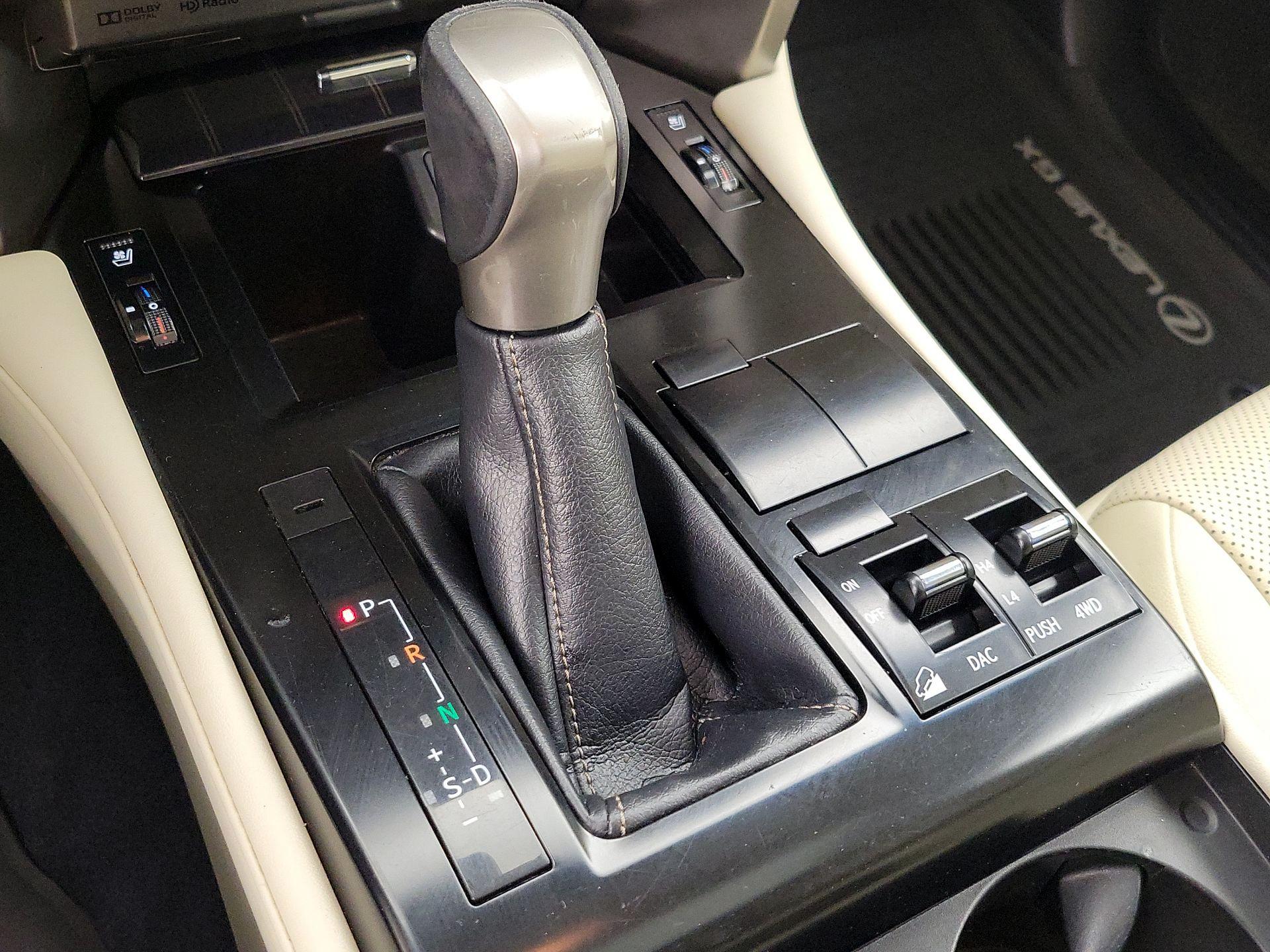 Thumbnail: 2021 Lexus GX - 18