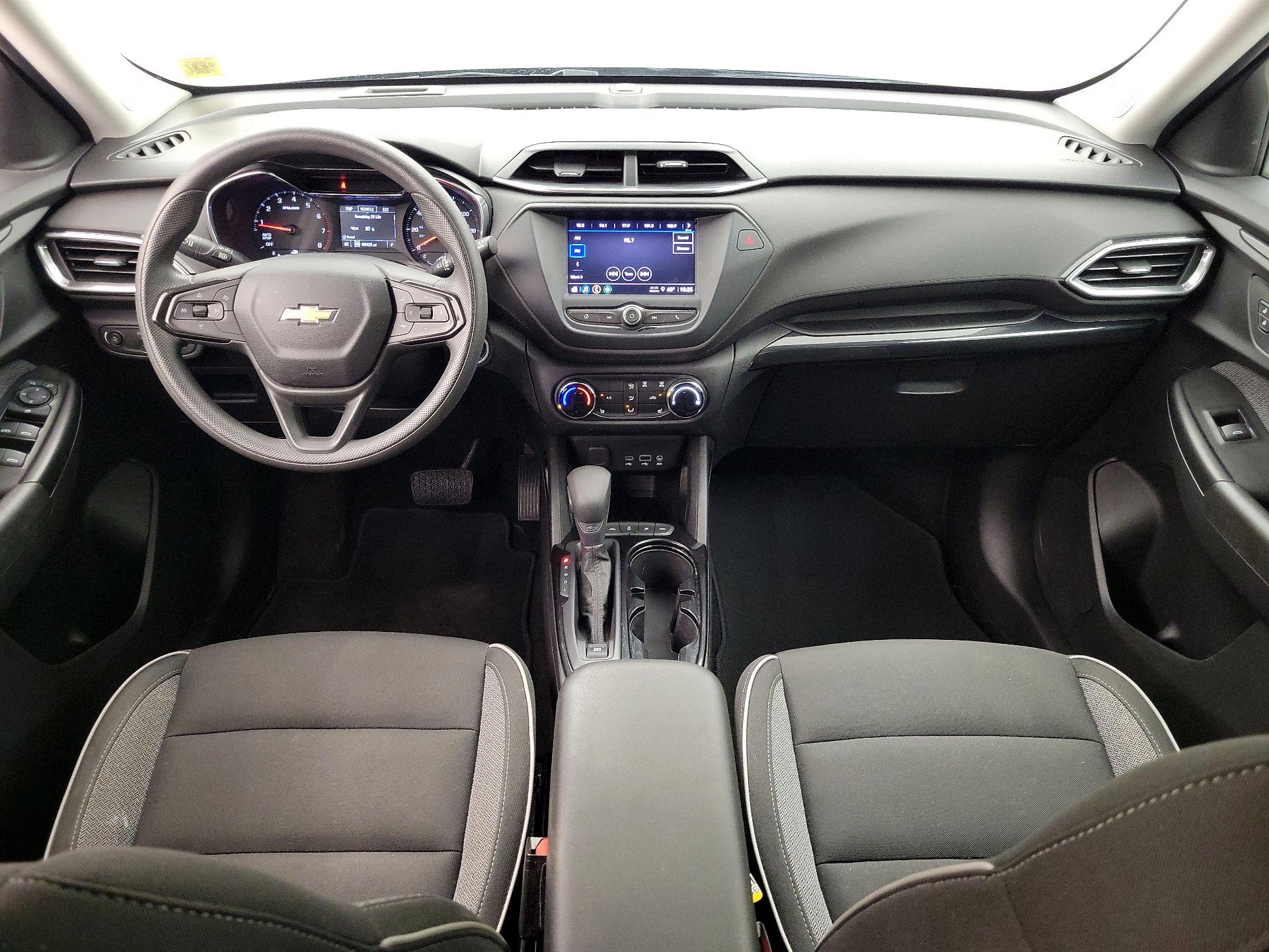 Thumbnail: 2021 Chevrolet TrailBlazer - 9