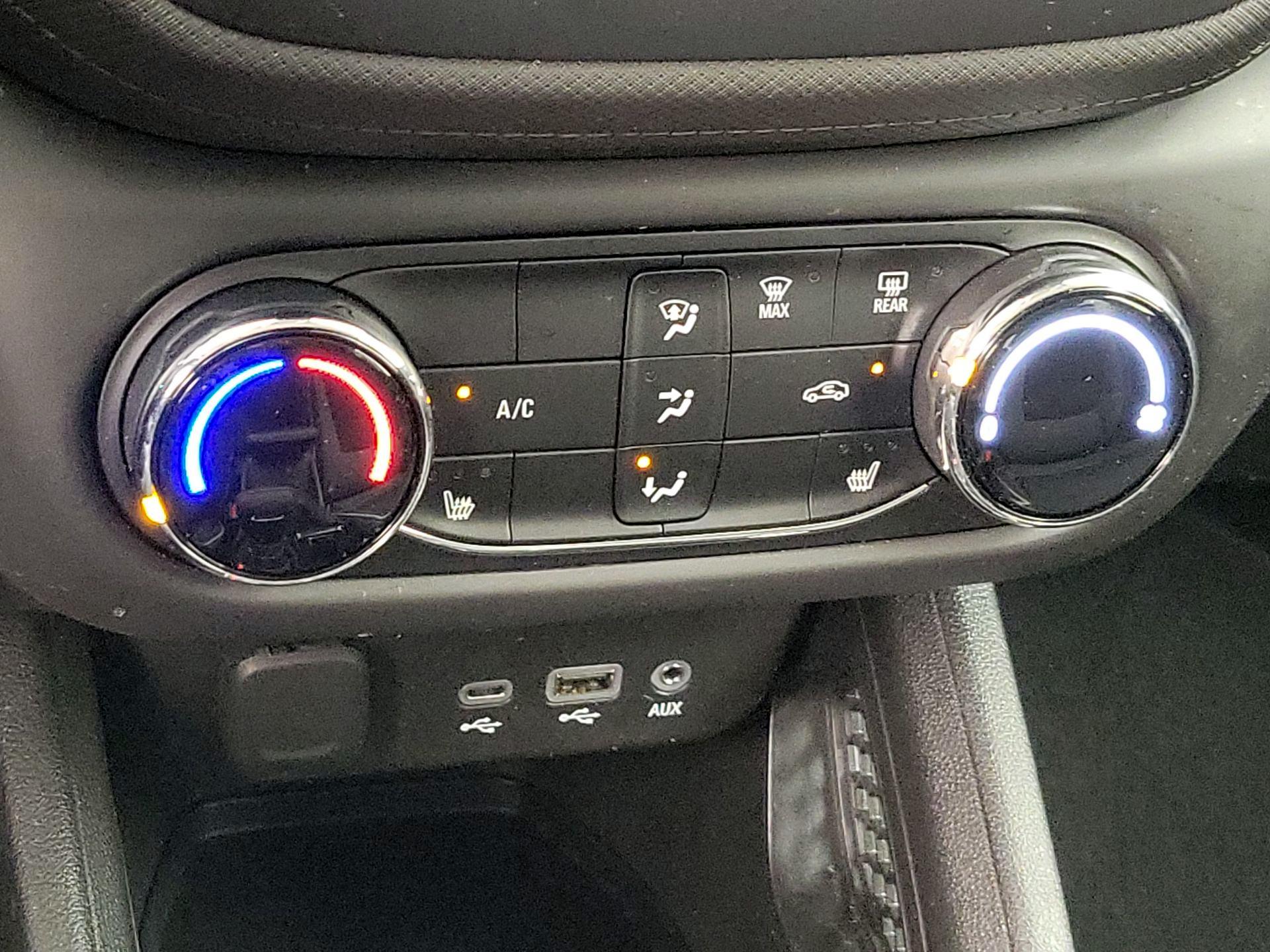 Thumbnail: 2021 Chevrolet TrailBlazer - 16