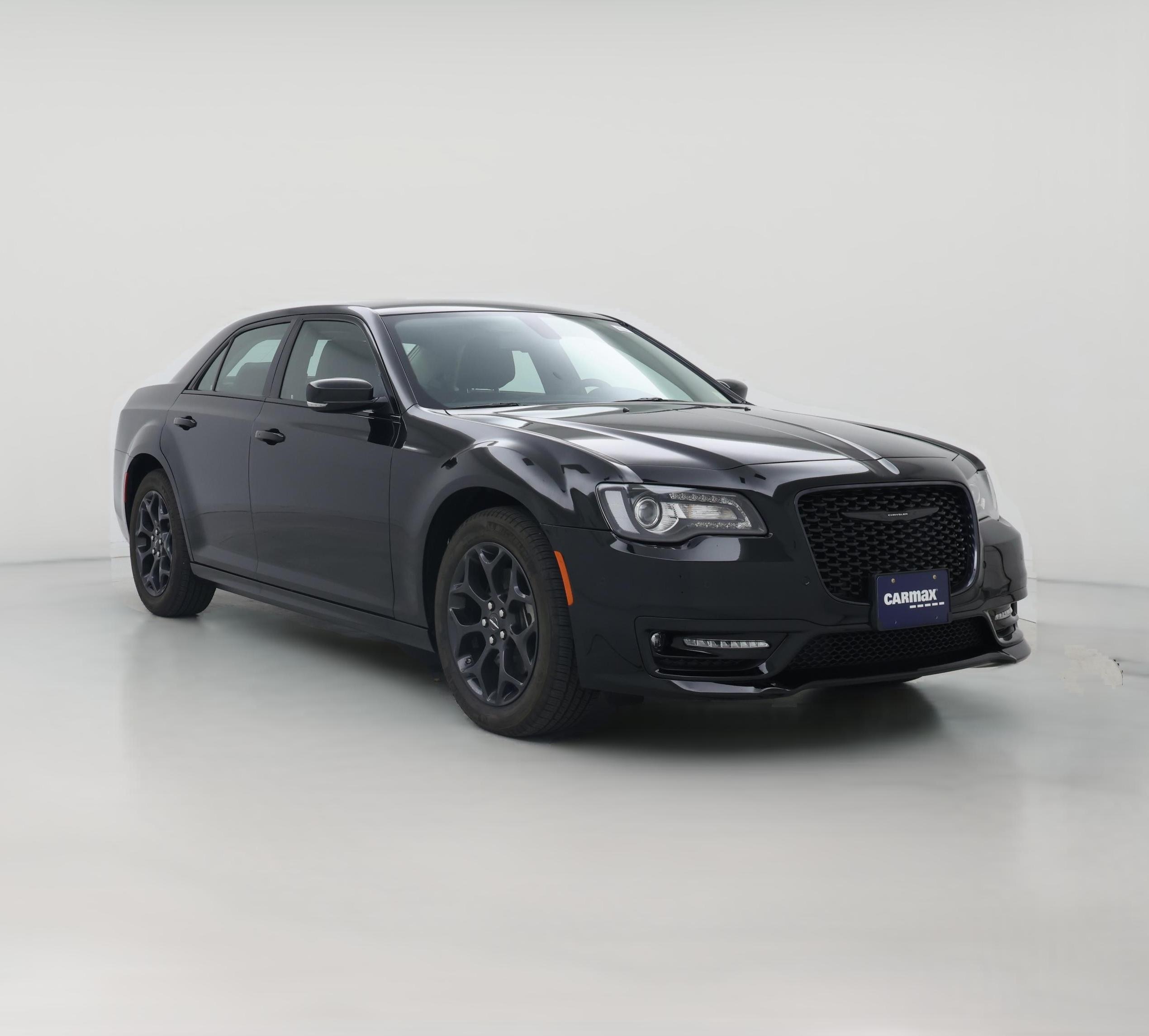 Thumbnail: 2023 Chrysler 300 - 1