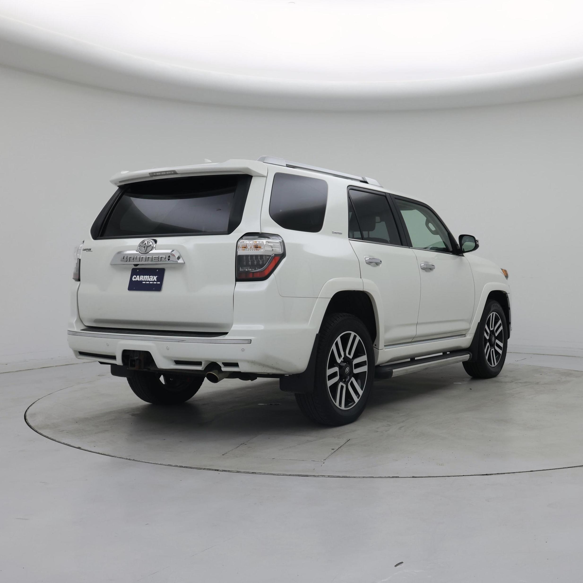 Thumbnail: 2023 Toyota 4Runner - 8