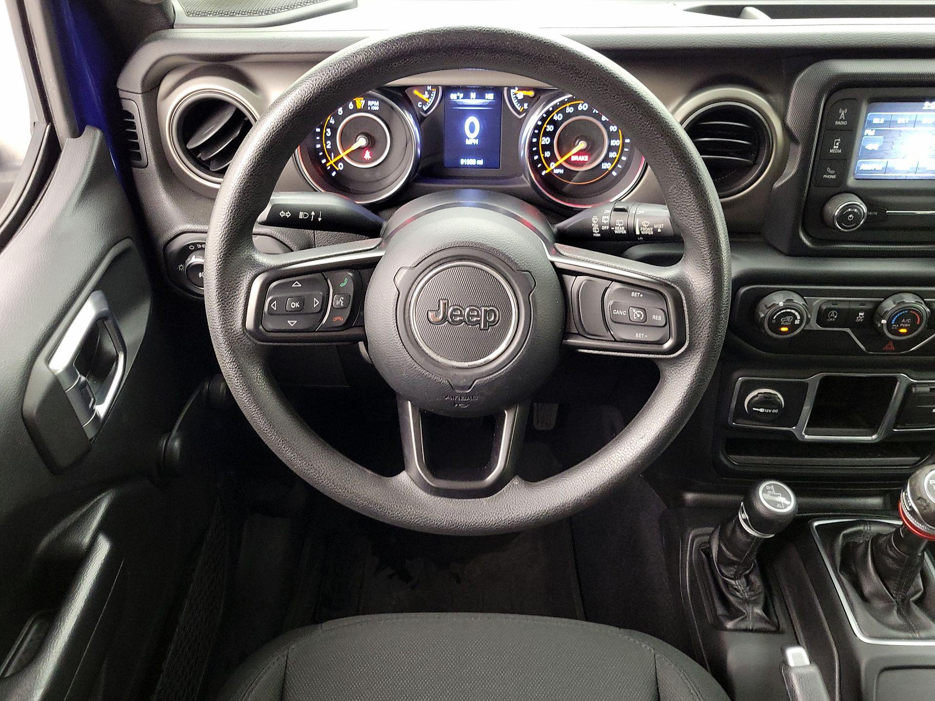 Thumbnail: 2019 Jeep Wrangler - 10