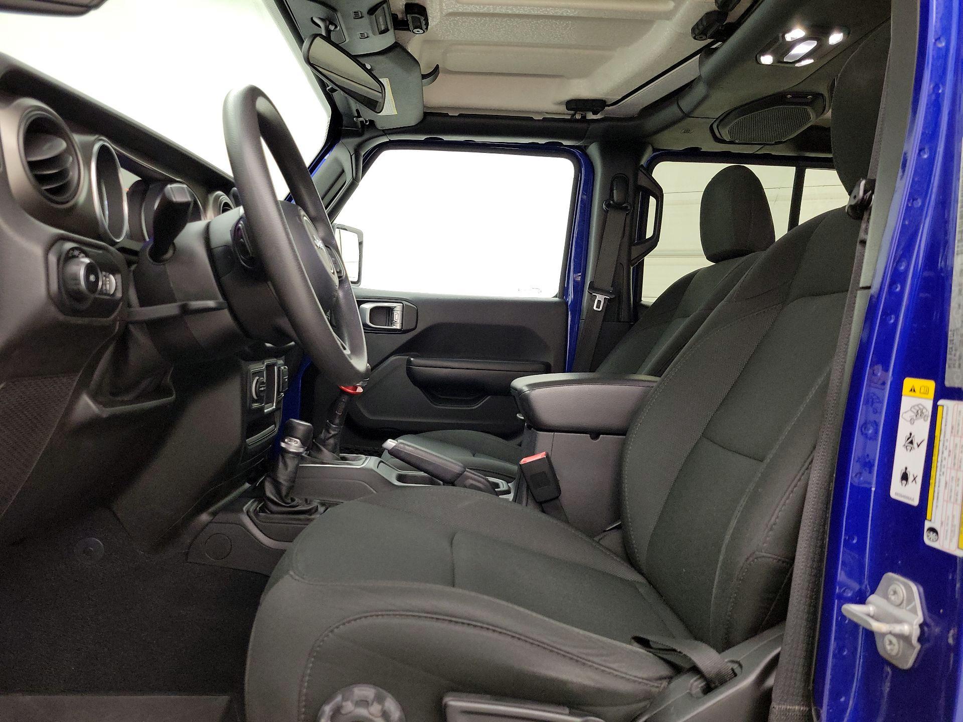 Thumbnail: 2019 Jeep Wrangler - 11