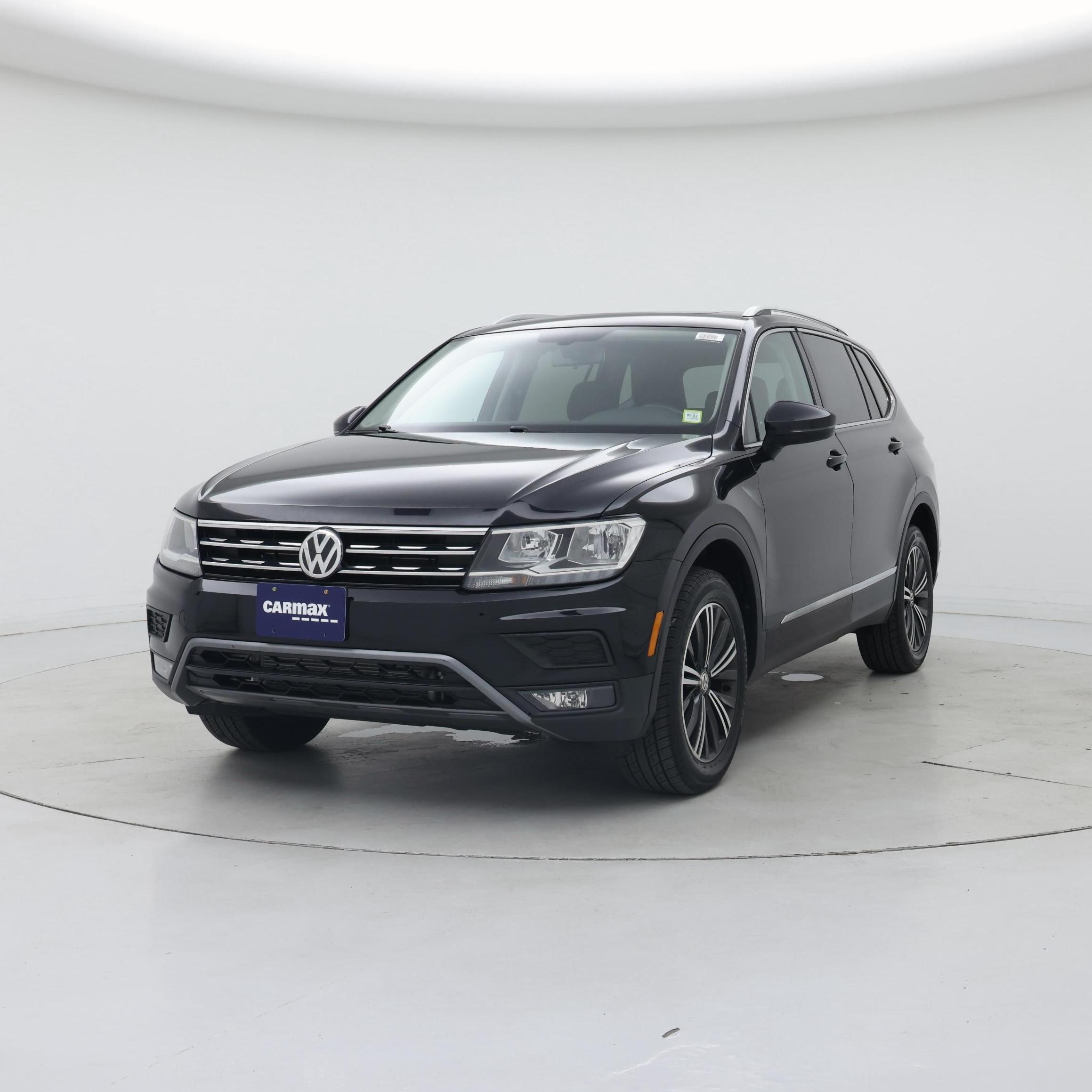 Thumbnail: 2018 Volkswagen Tiguan - 4