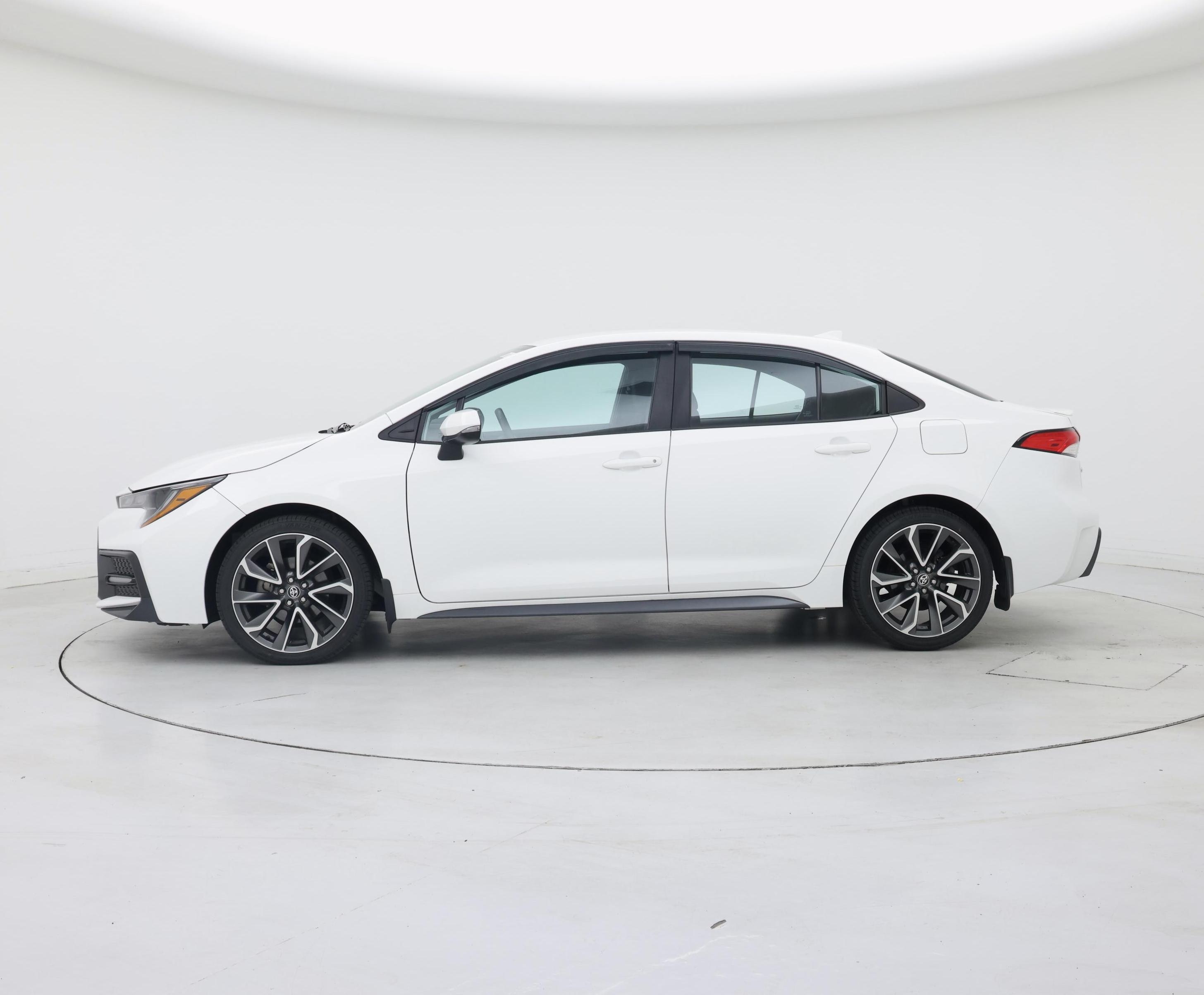 Thumbnail: 2022 Toyota Corolla - 3