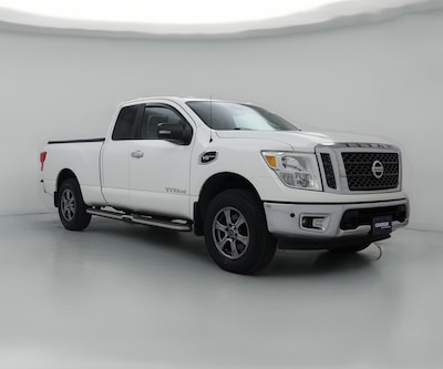 2017 Nissan Titan SV