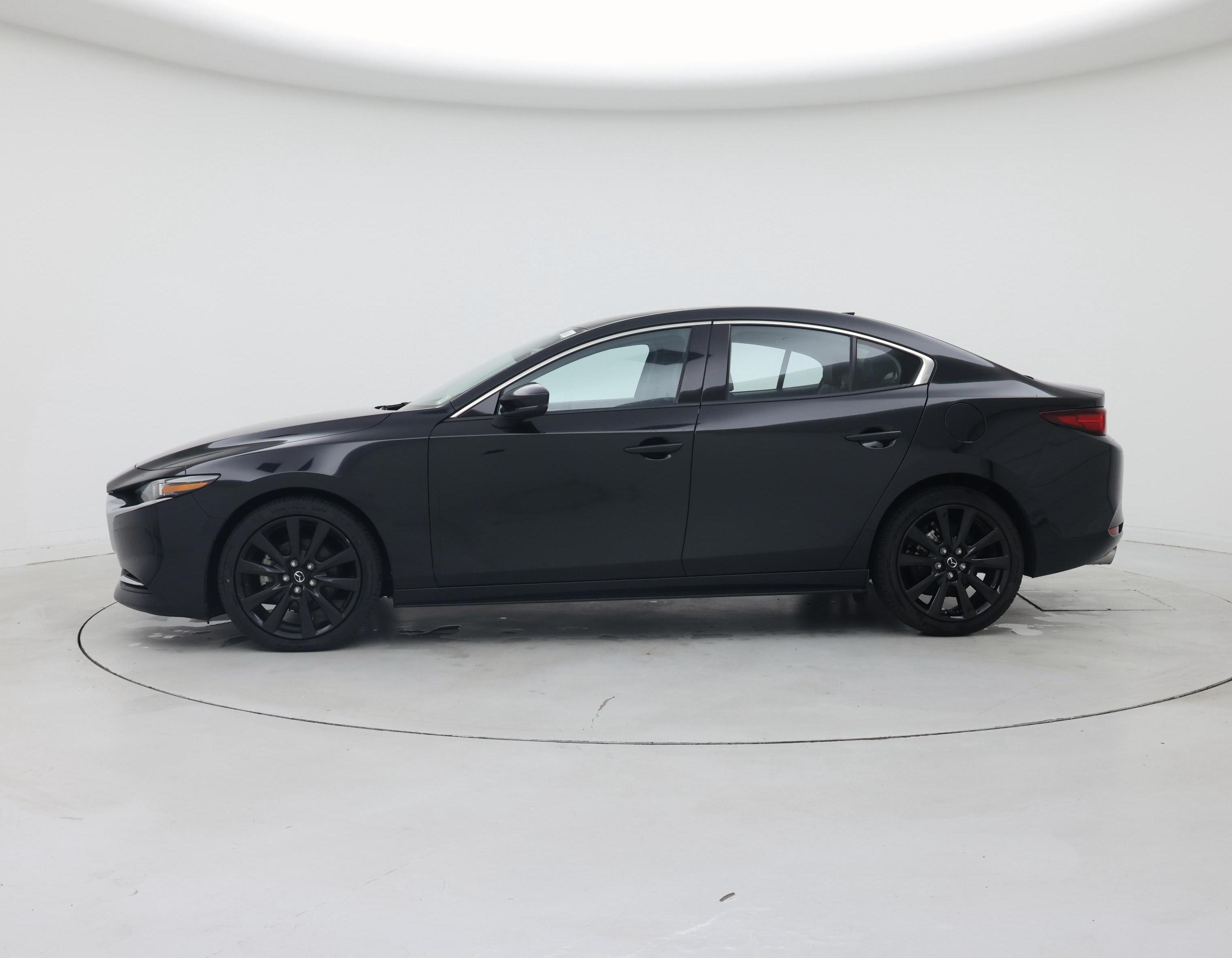 Thumbnail: 2022 Mazda Mazda3 - 3