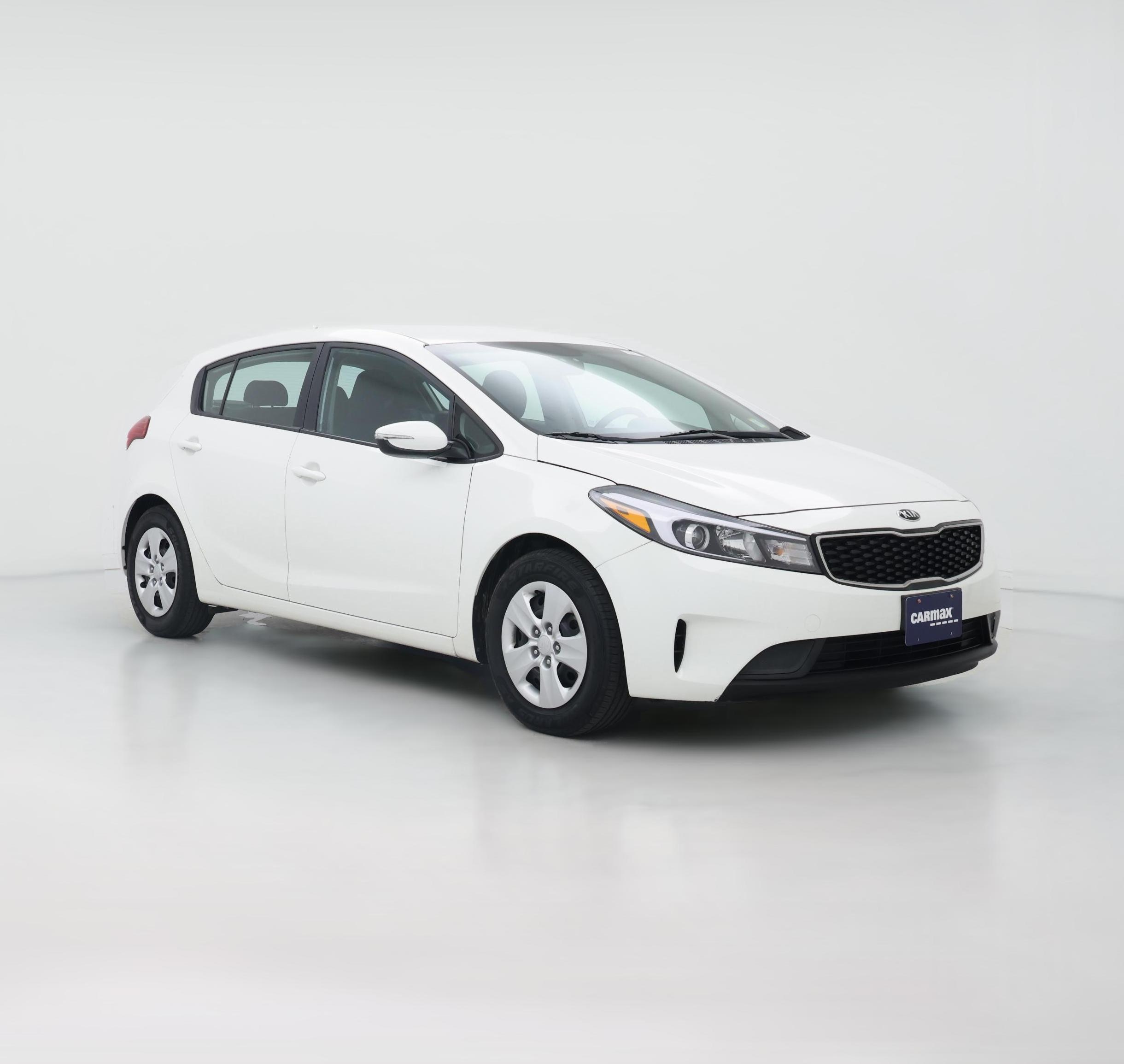Thumbnail: 2017 Kia Forte - 1