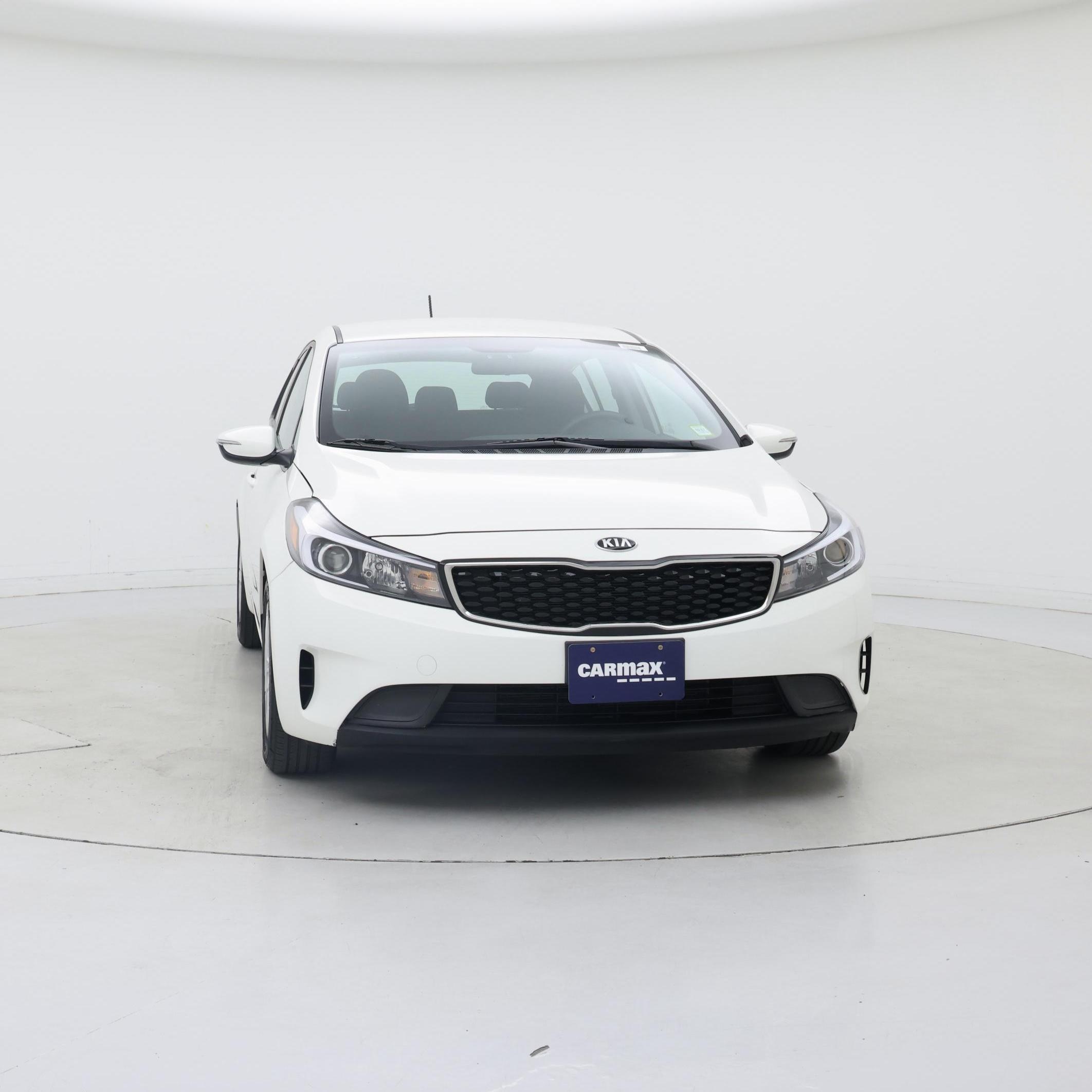 Thumbnail: 2017 Kia Forte - 5