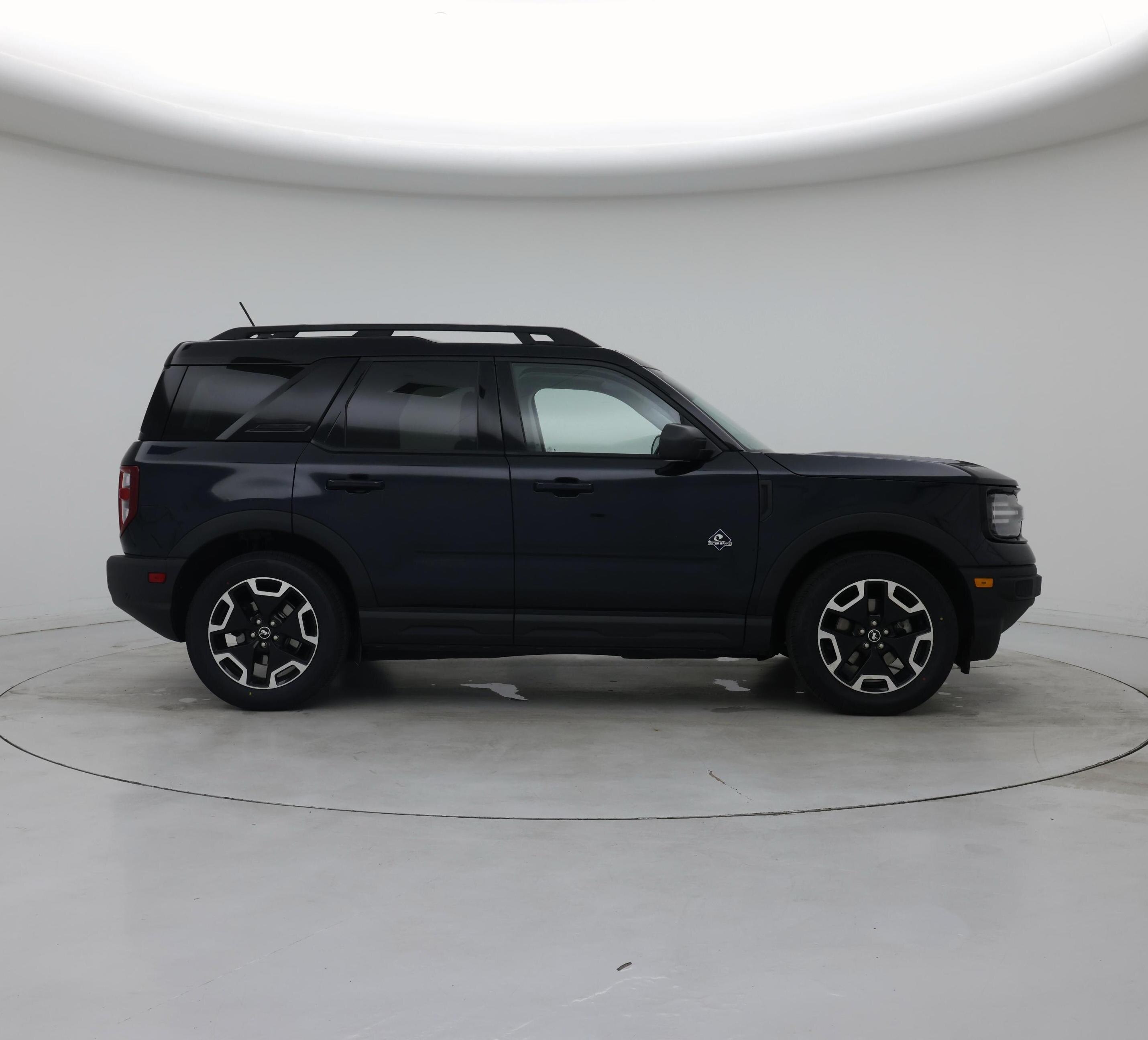 Thumbnail: 2022 Ford Bronco Sport - 7