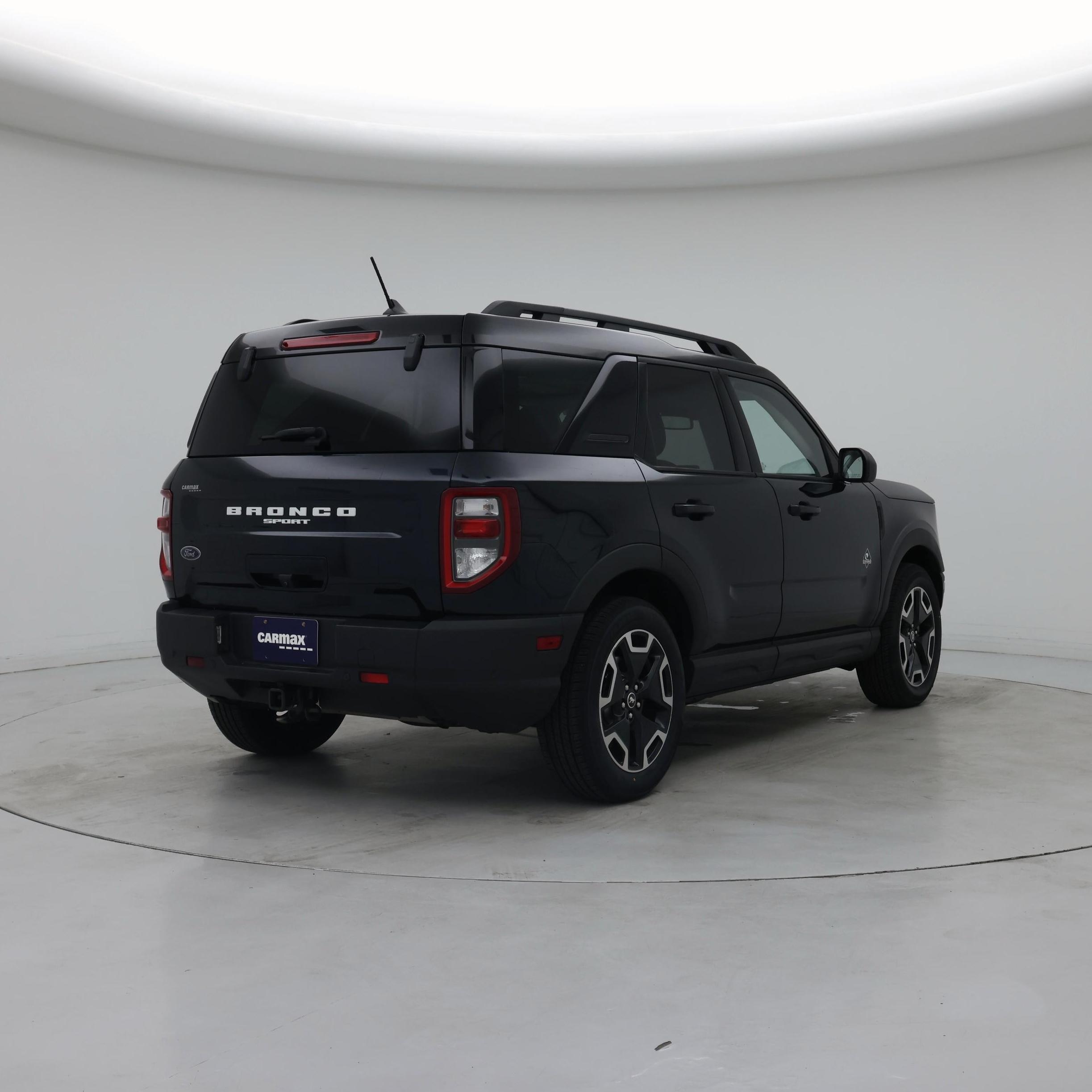 Thumbnail: 2022 Ford Bronco Sport - 8
