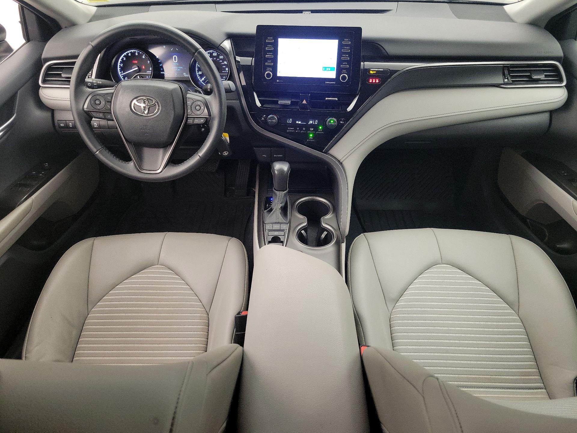 Thumbnail: 2023 Toyota Camry - 9