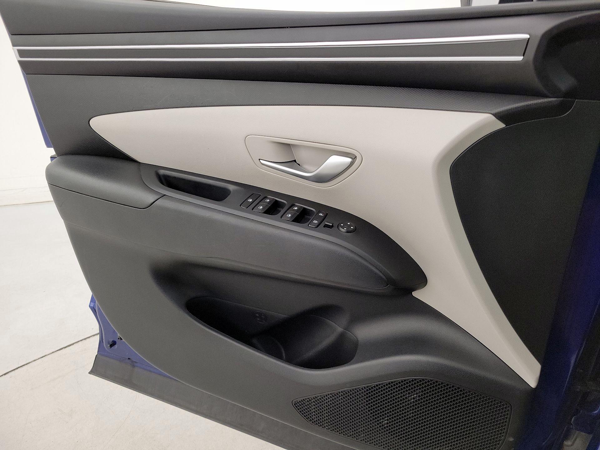 Thumbnail: 2023 Hyundai Tucson - 12