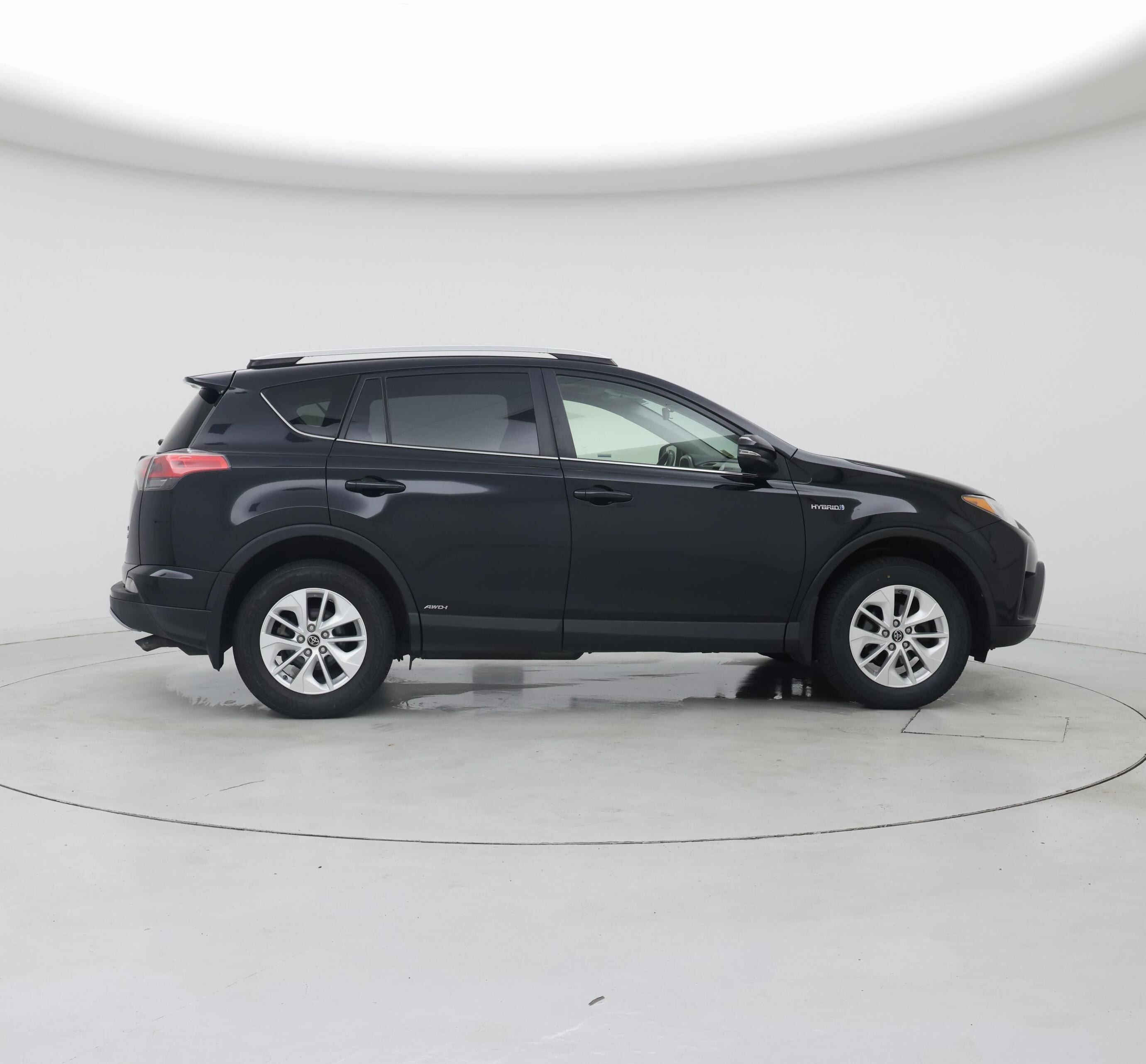 Thumbnail: 2016 Toyota RAV4 - 7