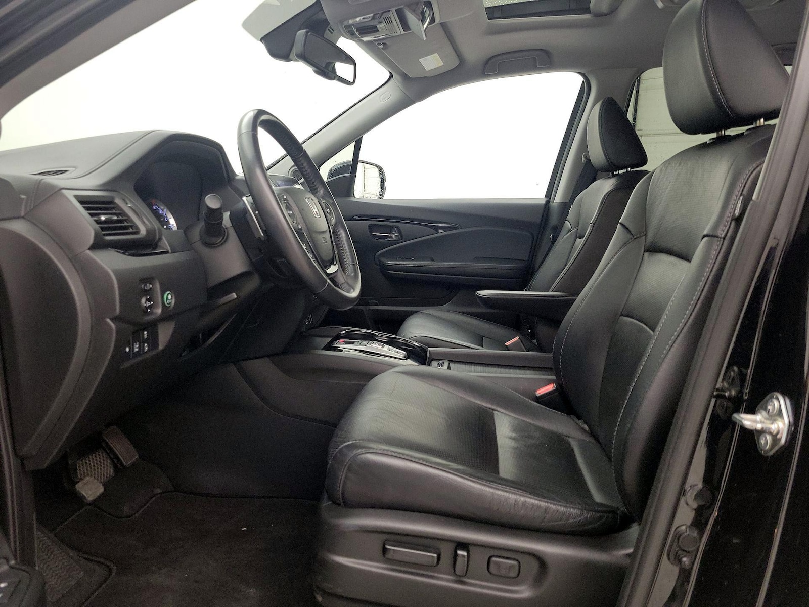 2017 Honda Pilot Elite - Photo 12