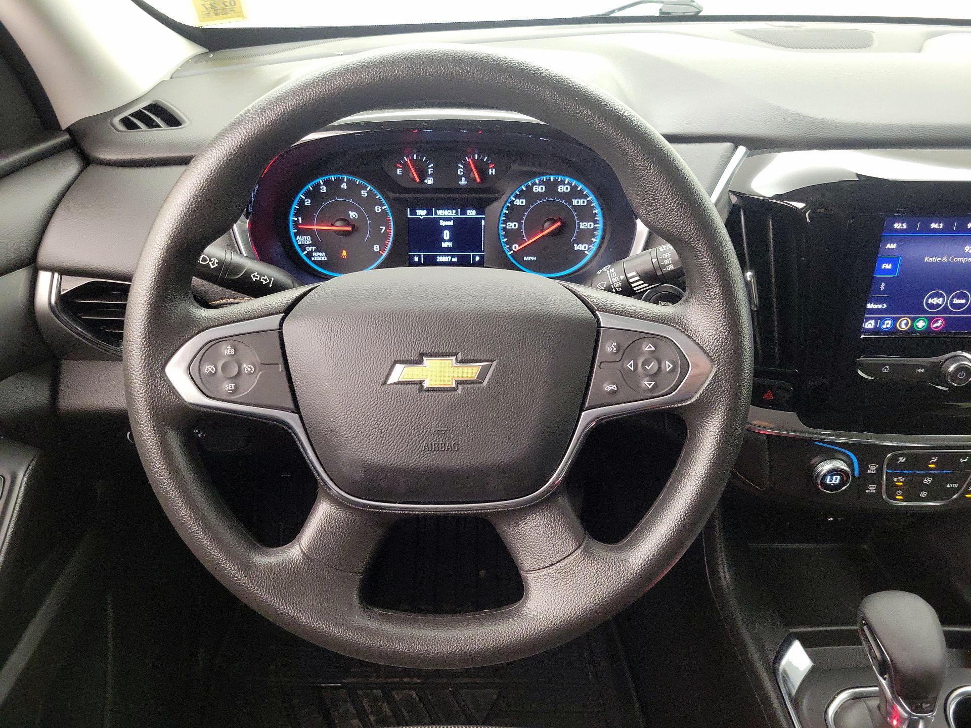Thumbnail: 2021 Chevrolet Traverse - 10