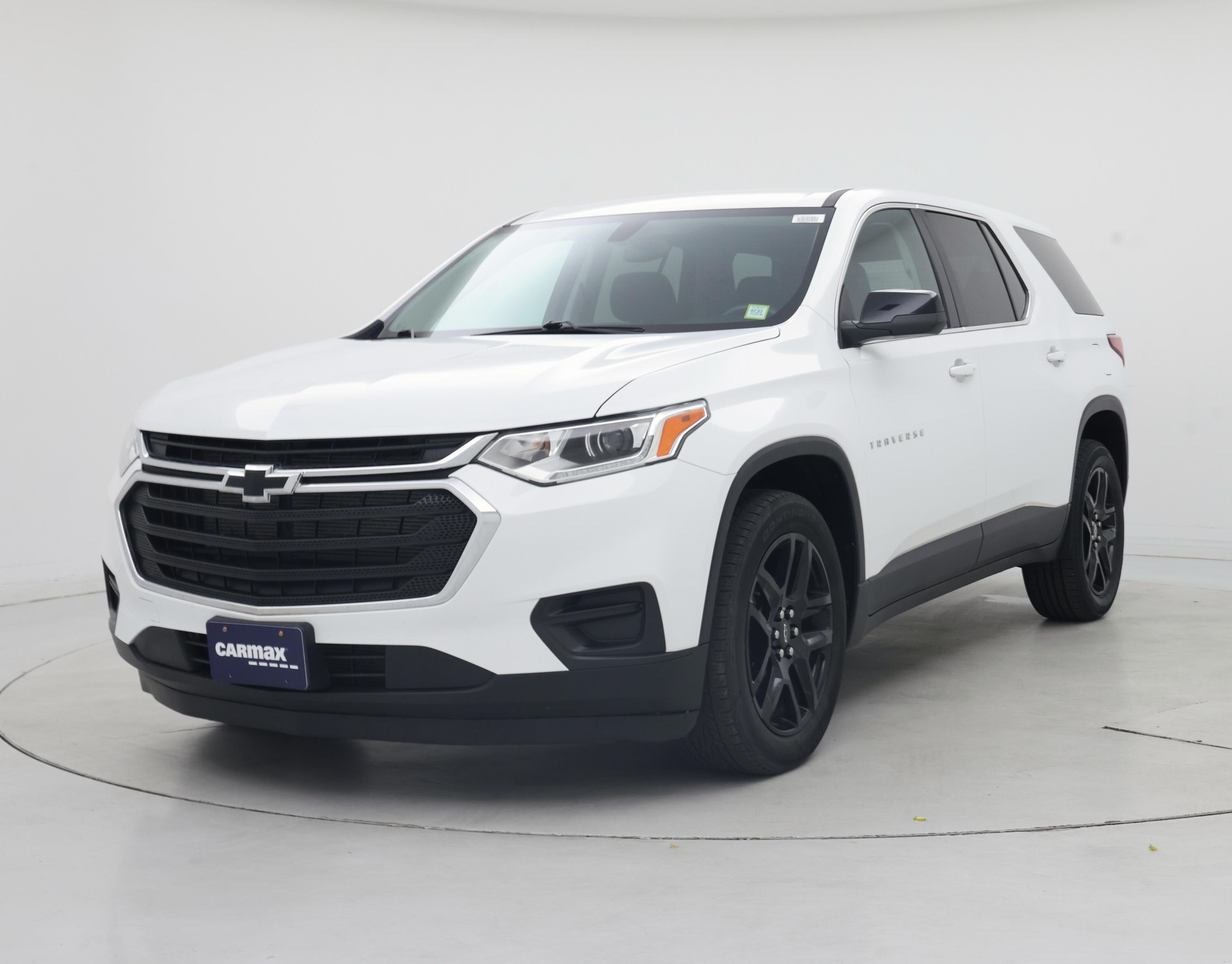 Thumbnail: 2021 Chevrolet Traverse - 4