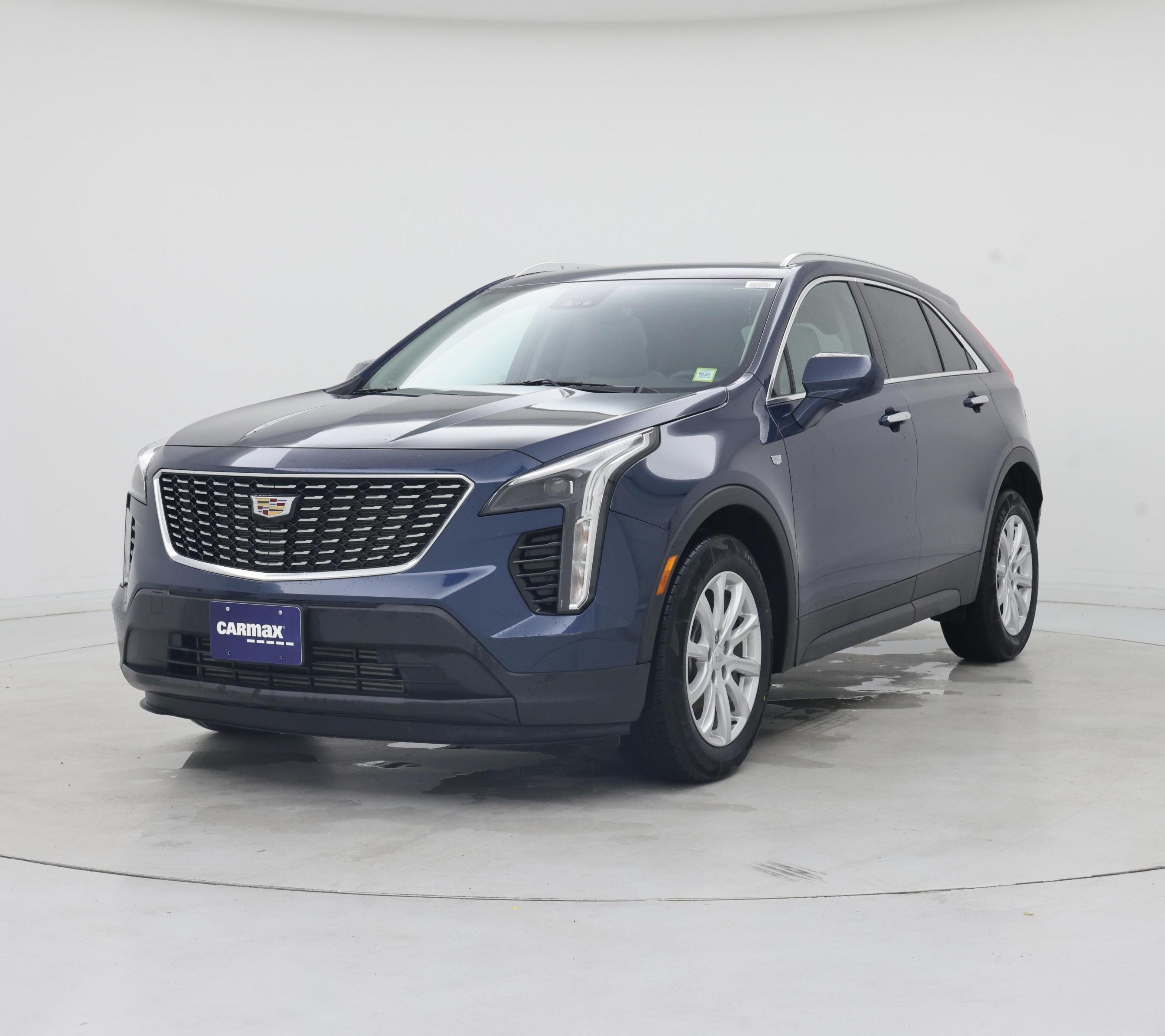Thumbnail: 2021 Cadillac XT4 - 4