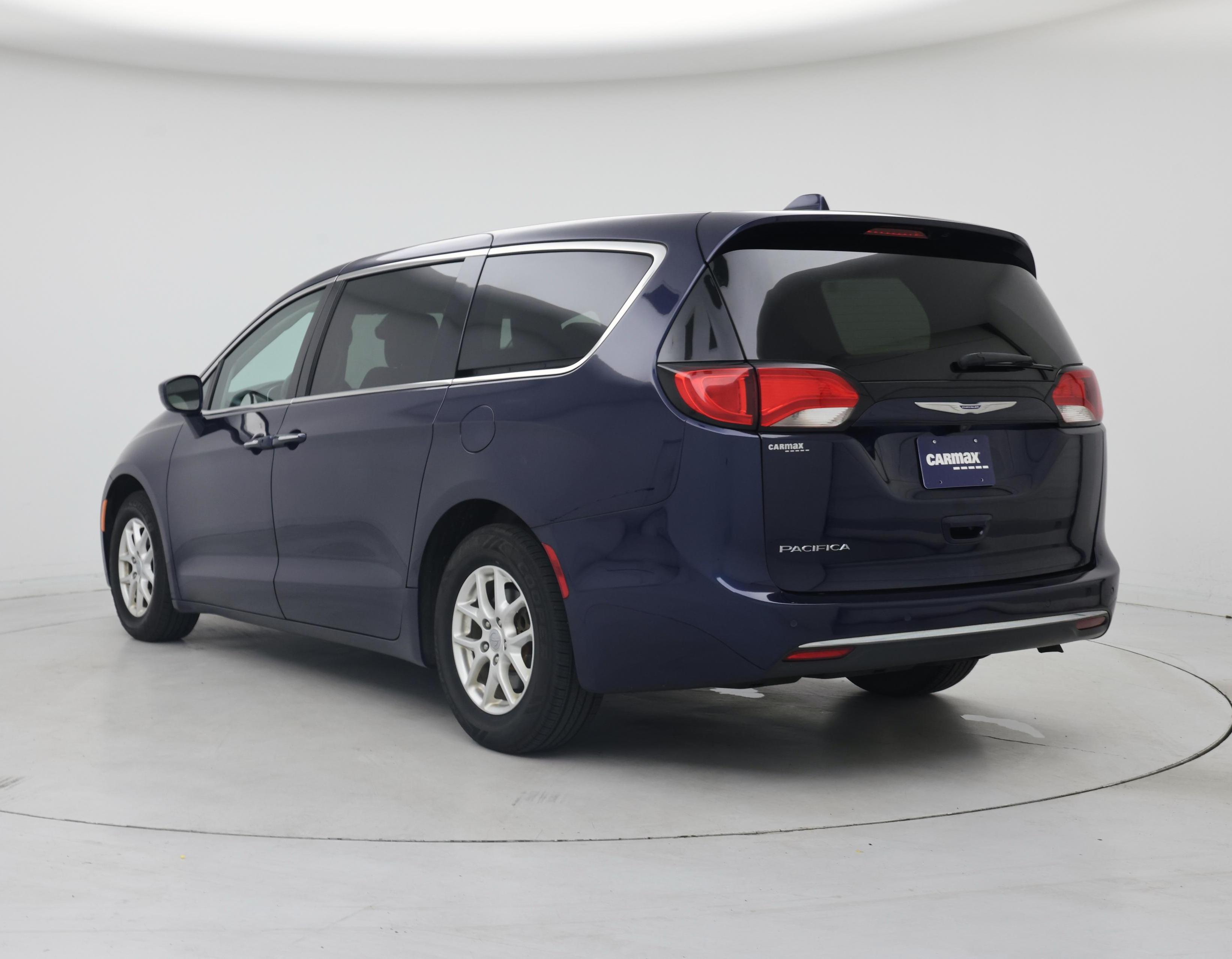 Thumbnail: 2020 Chrysler Pacifica - 2