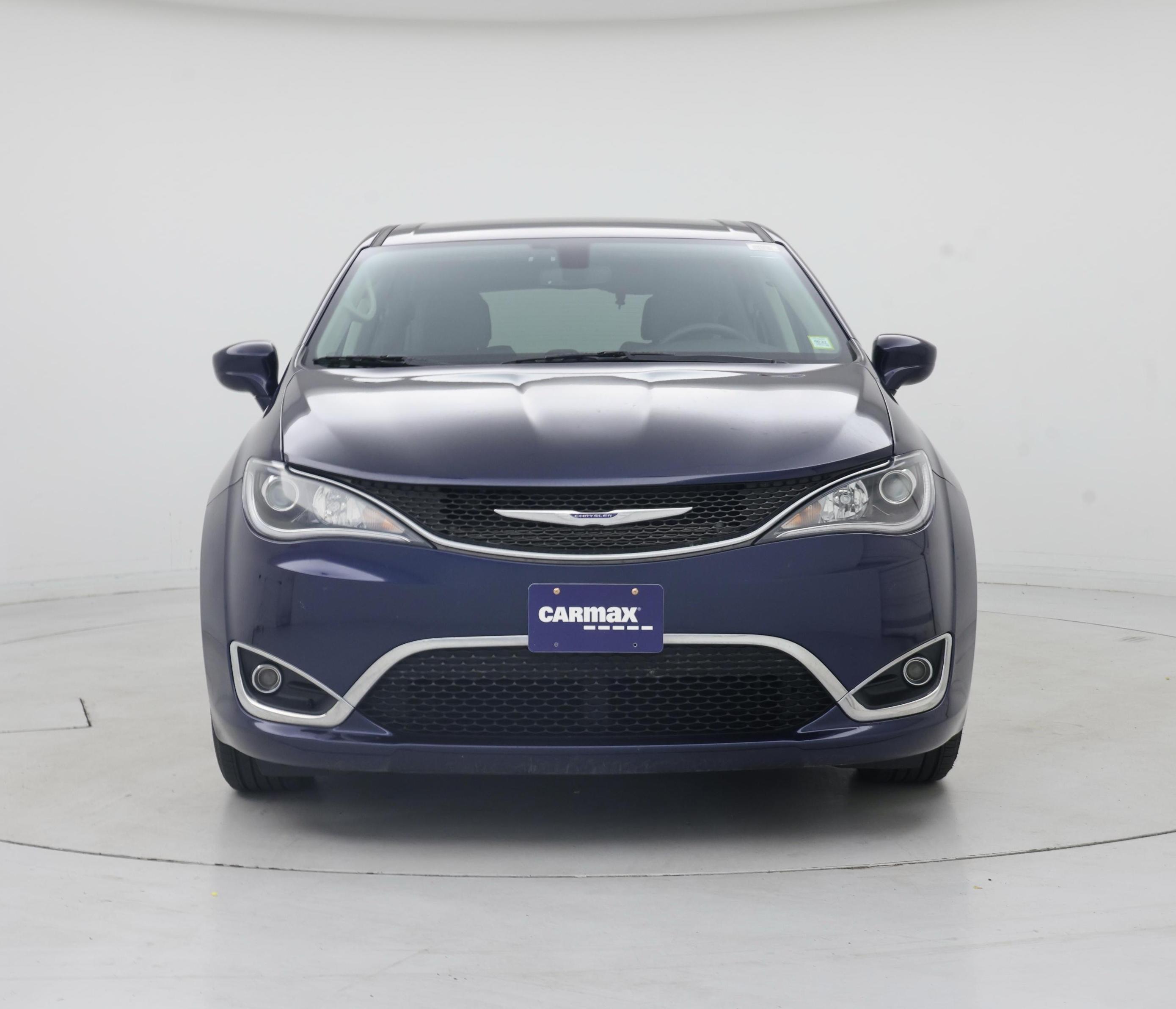 Thumbnail: 2020 Chrysler Pacifica - 5