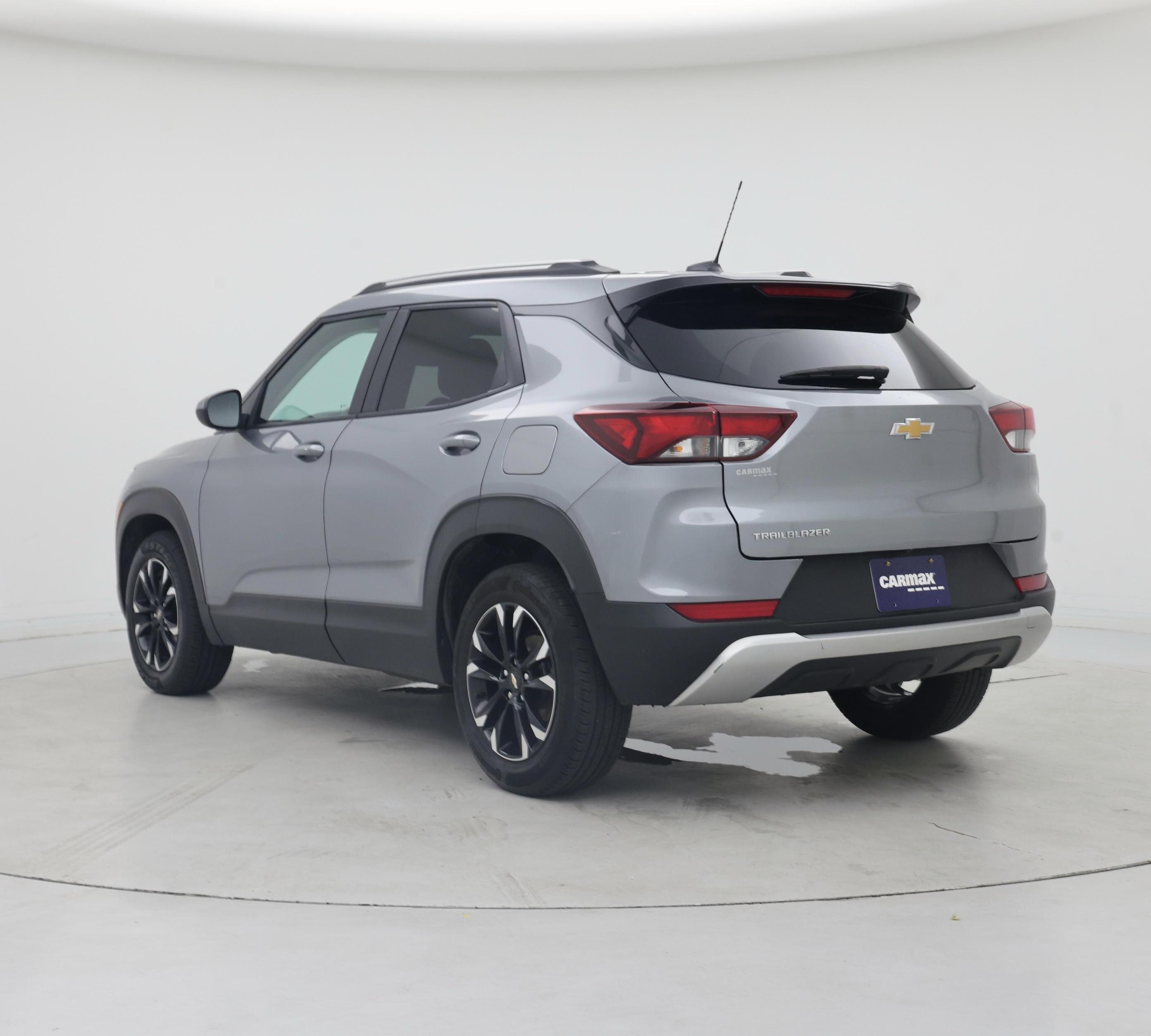 Thumbnail: 2023 Chevrolet TrailBlazer - 2