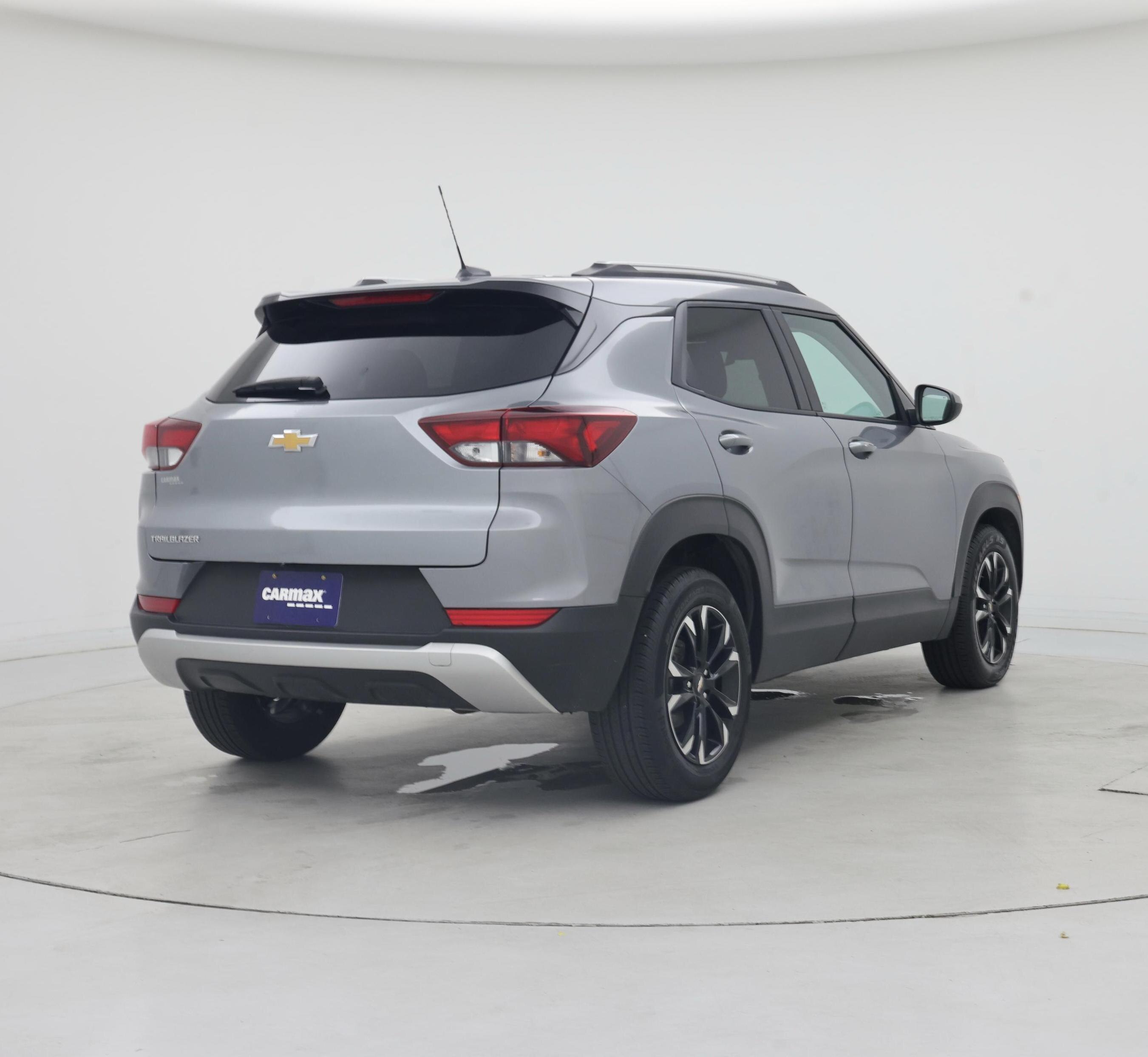 Thumbnail: 2023 Chevrolet TrailBlazer - 8