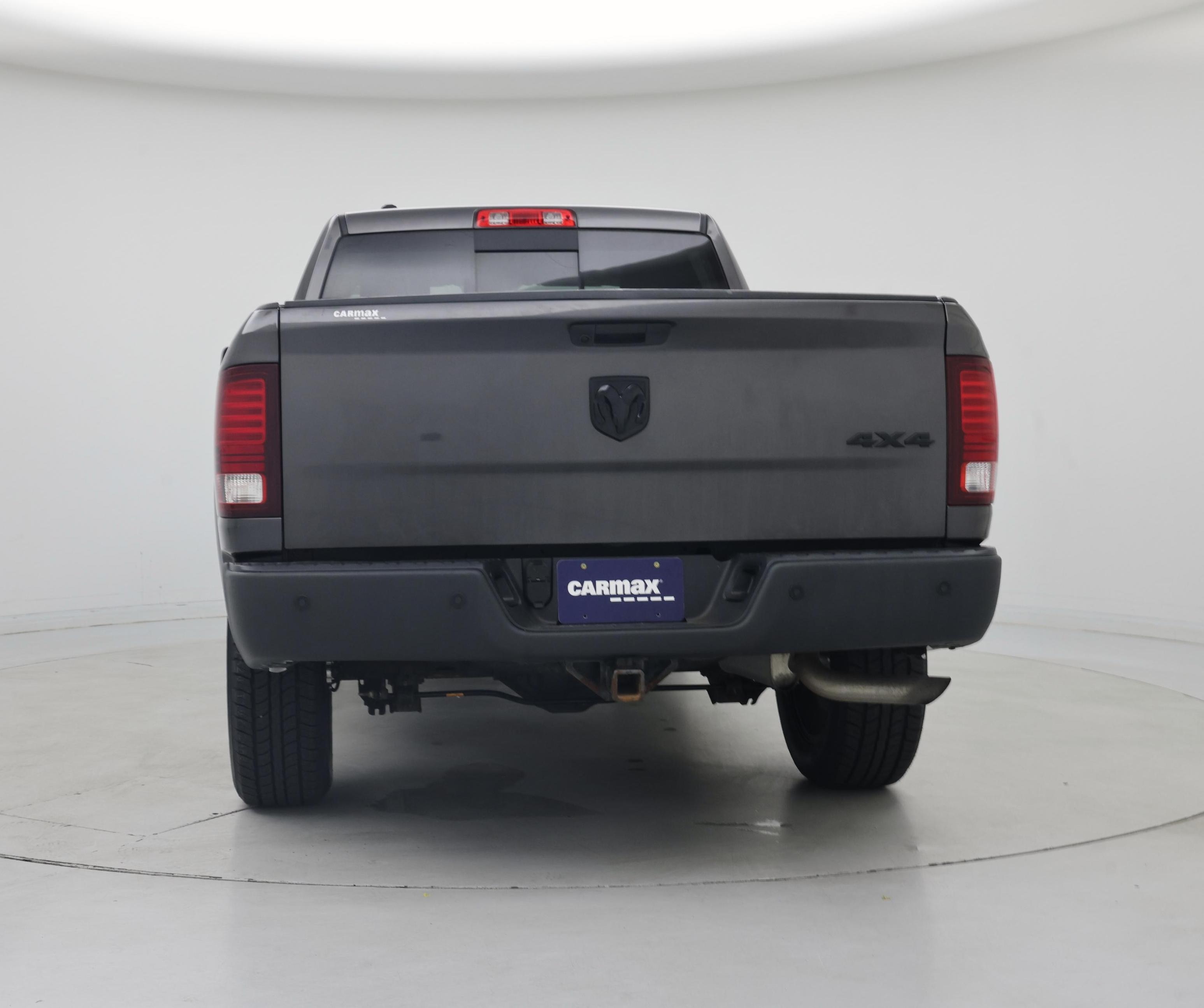 Thumbnail: 2020 RAM 1500 Classic - 6