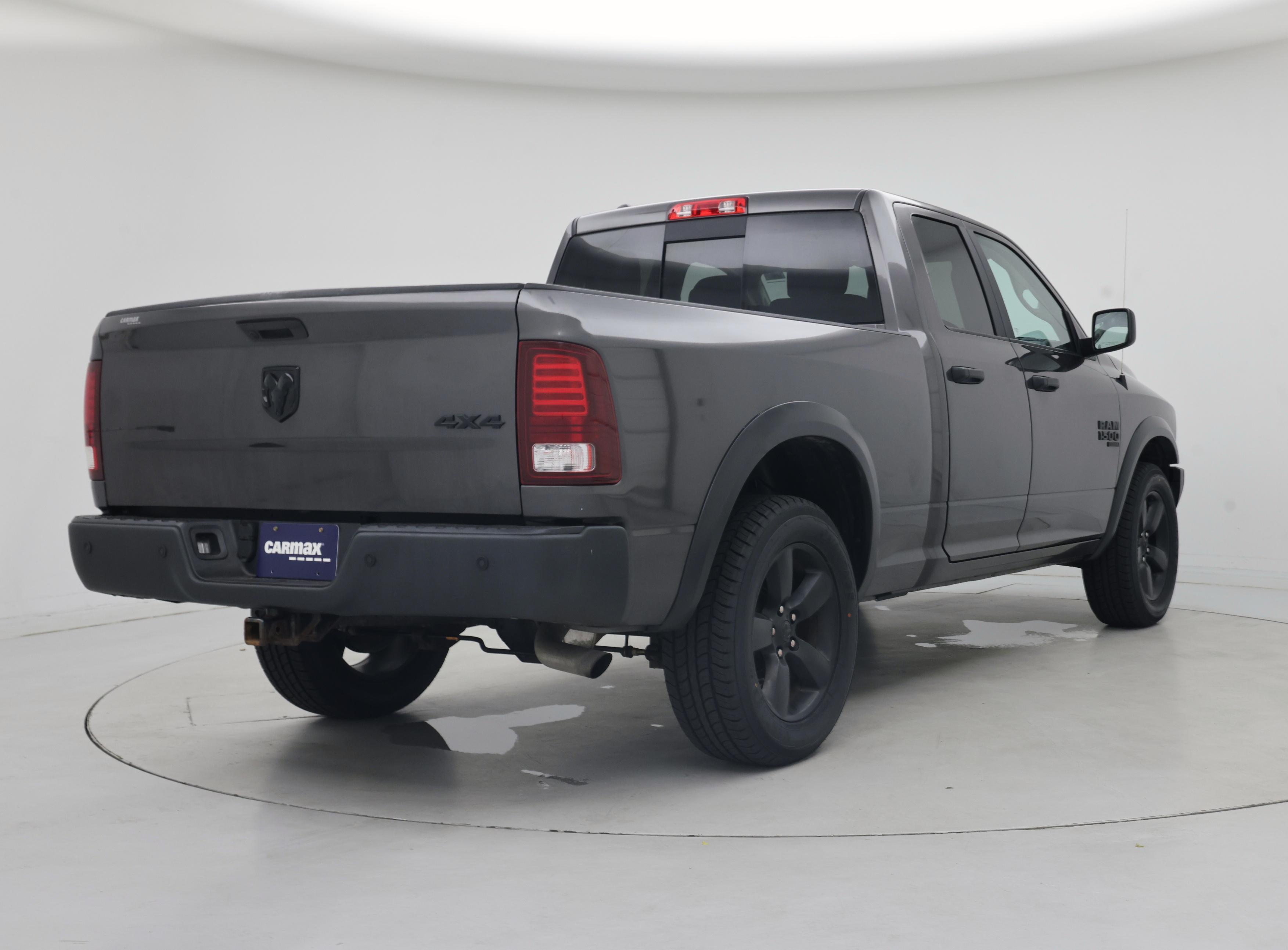 Thumbnail: 2020 RAM 1500 Classic - 8