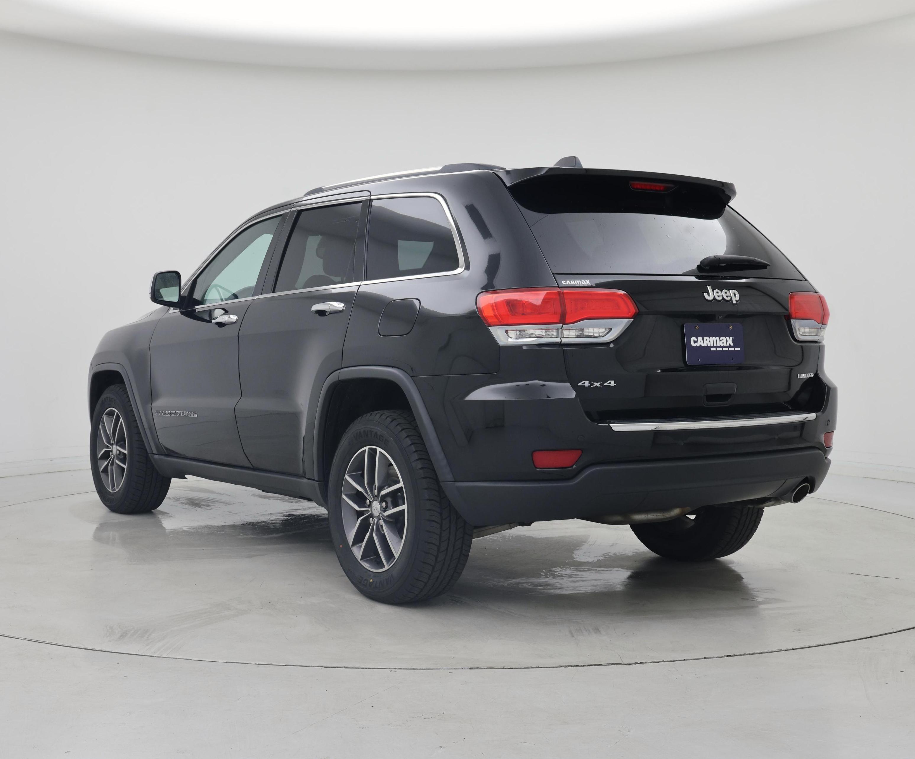 Thumbnail: 2017 Jeep Grand Cherokee - 2