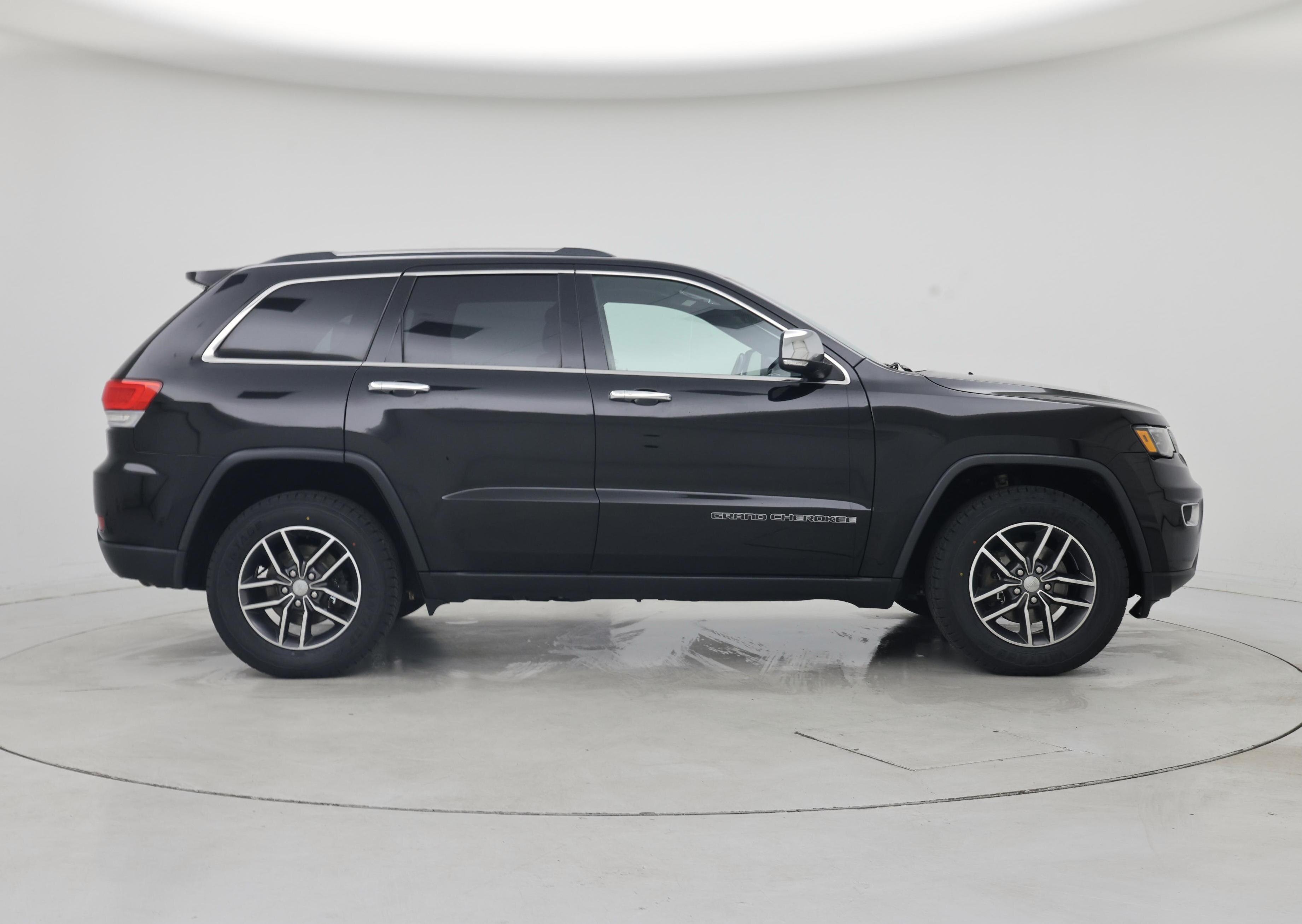 Thumbnail: 2017 Jeep Grand Cherokee - 7