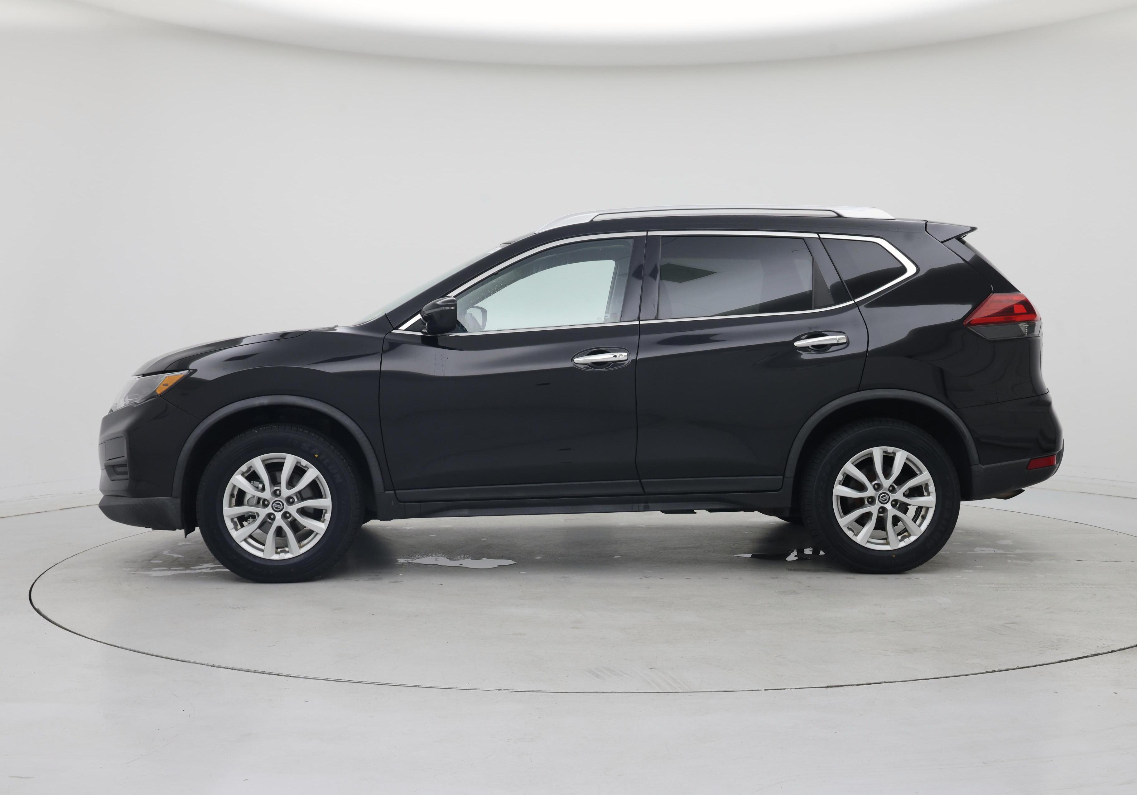 Thumbnail: 2018 Nissan Rogue - 3