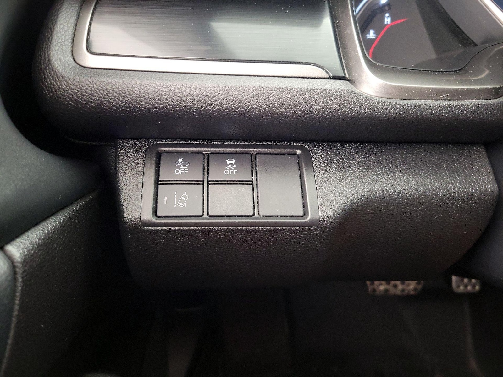 2020 Honda Civic Hatchback Sport Touring - Photo 14
