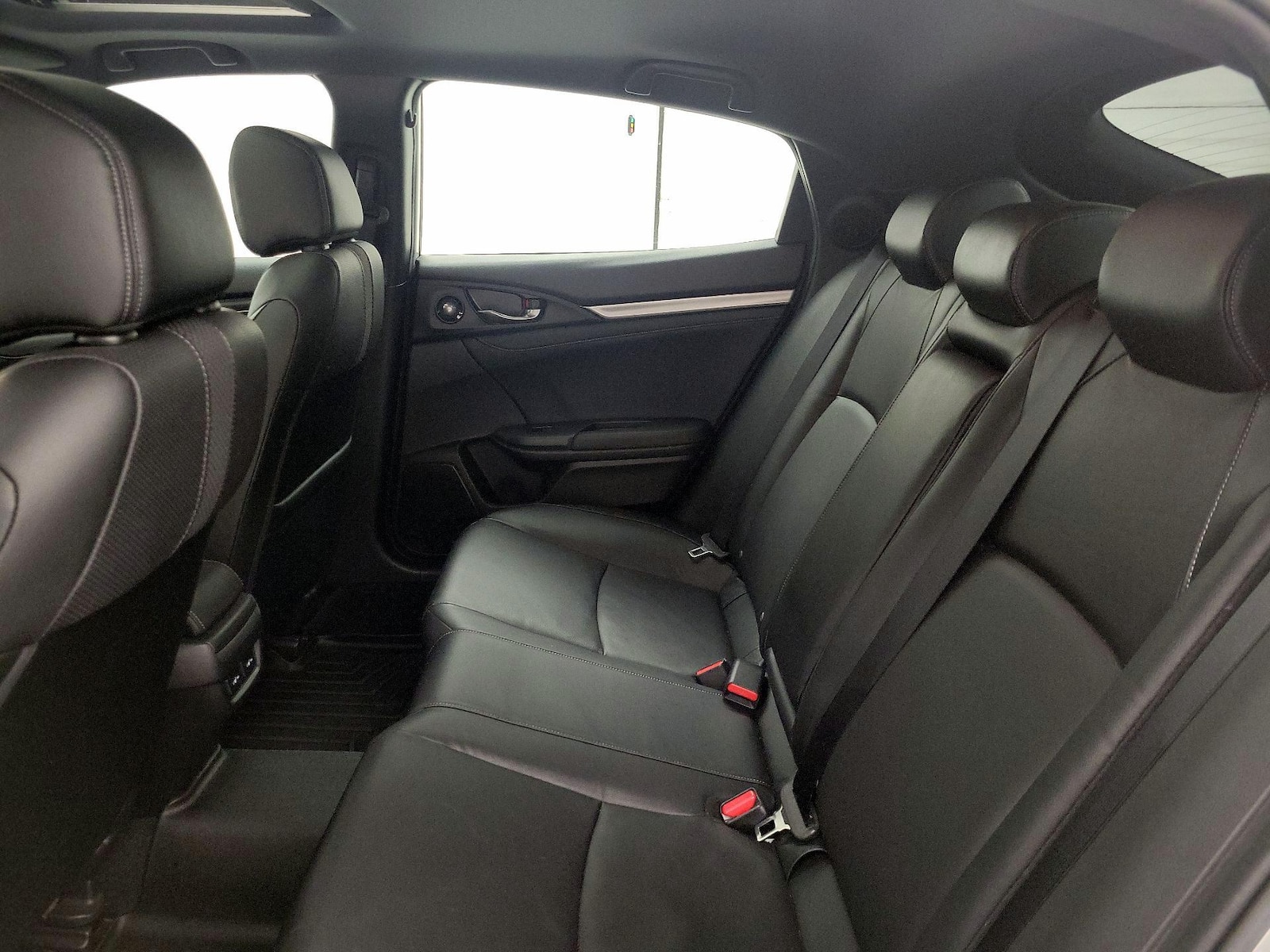 2020 Honda Civic Hatchback Sport Touring - Photo 22