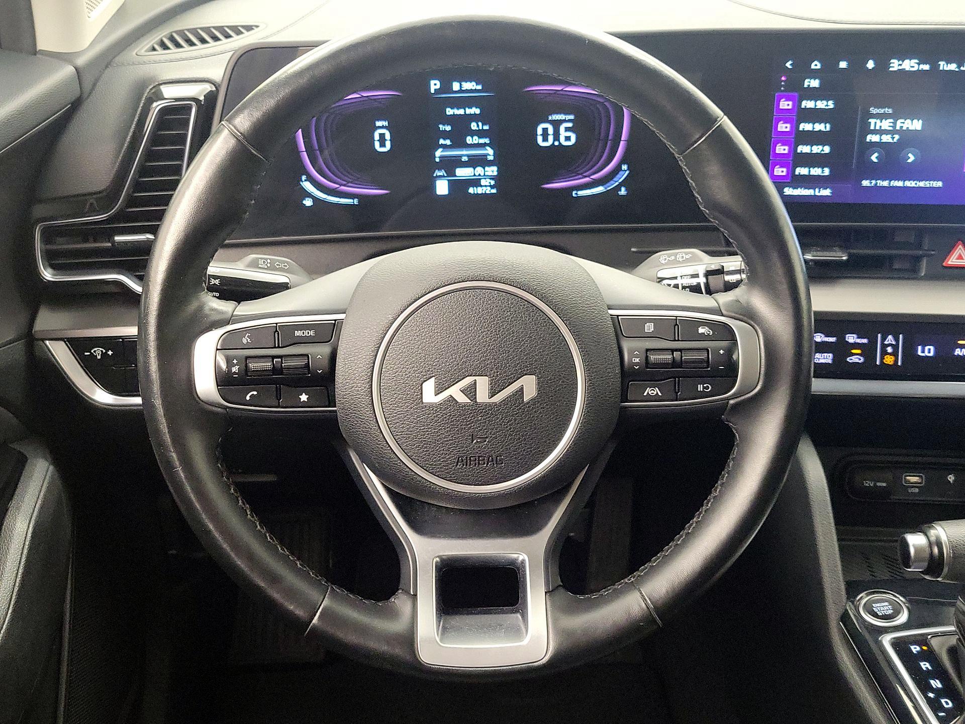 Thumbnail: 2023 Kia Sportage - 10