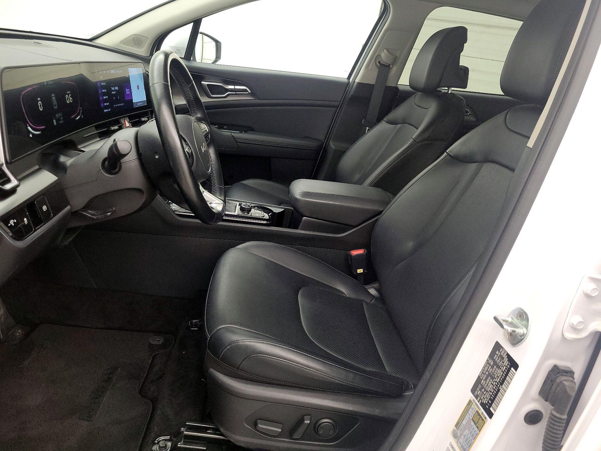 Thumbnail: 2023 Kia Sportage - 11