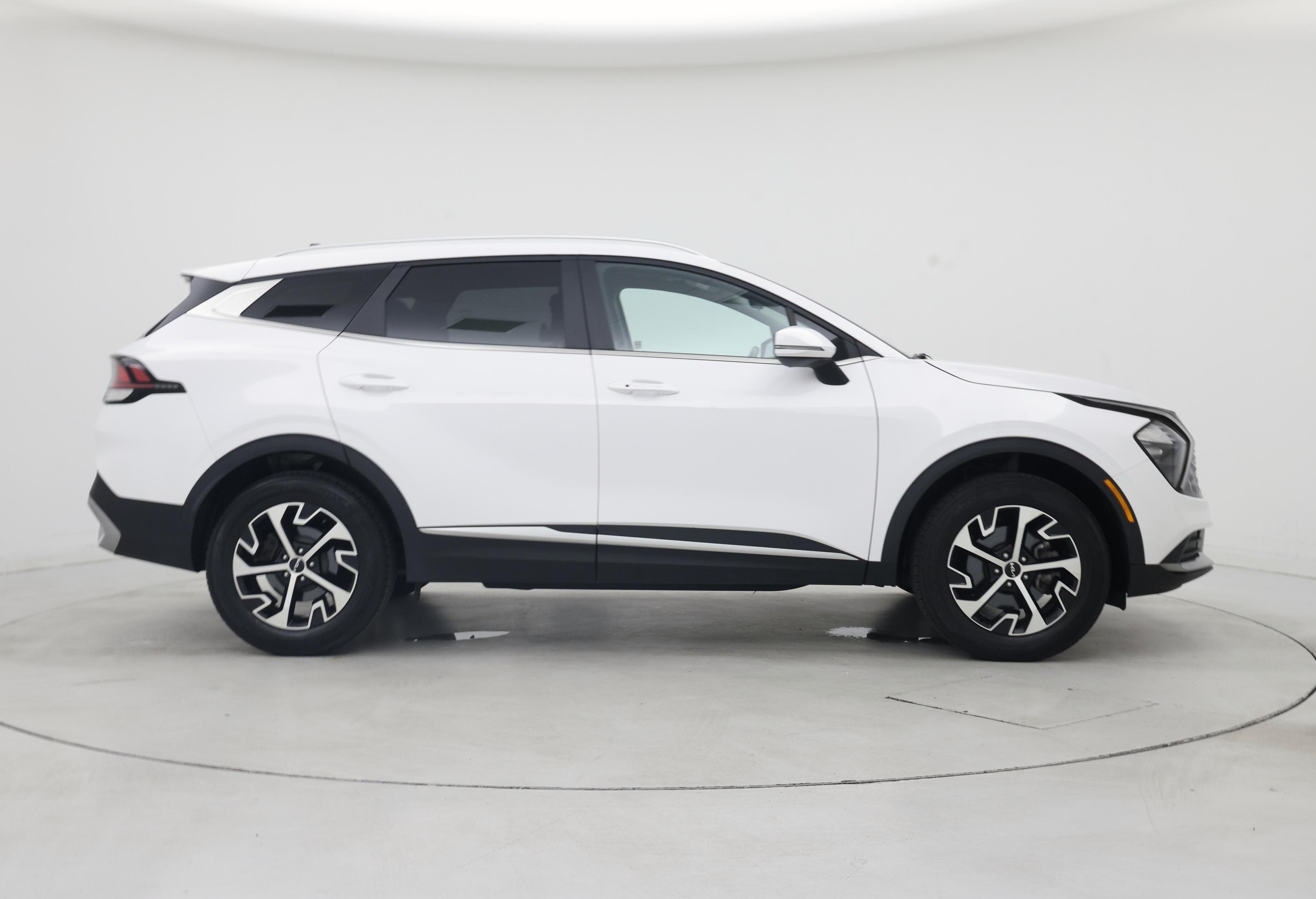 Thumbnail: 2023 Kia Sportage - 7