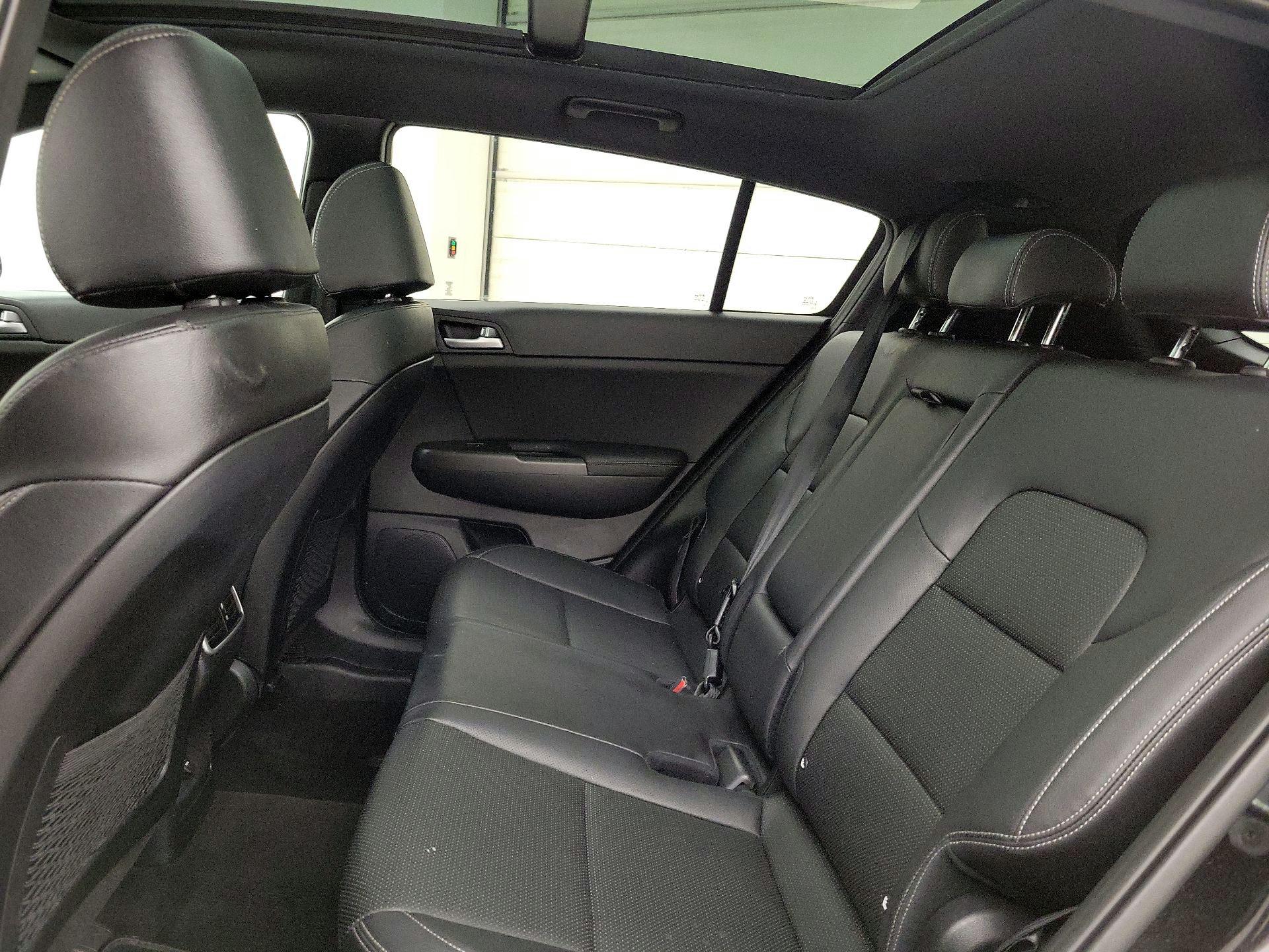 Thumbnail: 2021 Kia Sportage - 20