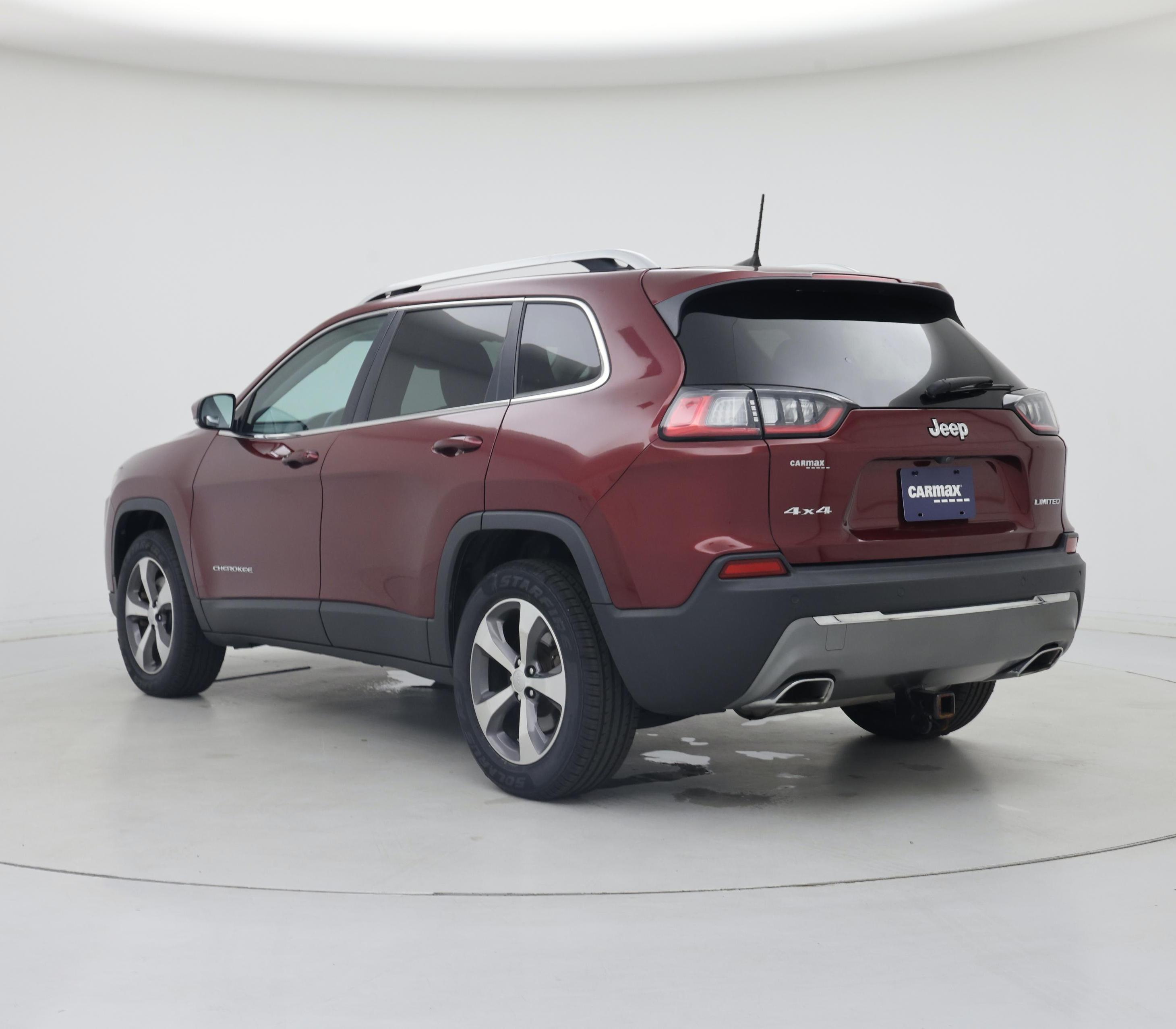 Thumbnail: 2019 Jeep Cherokee - 2