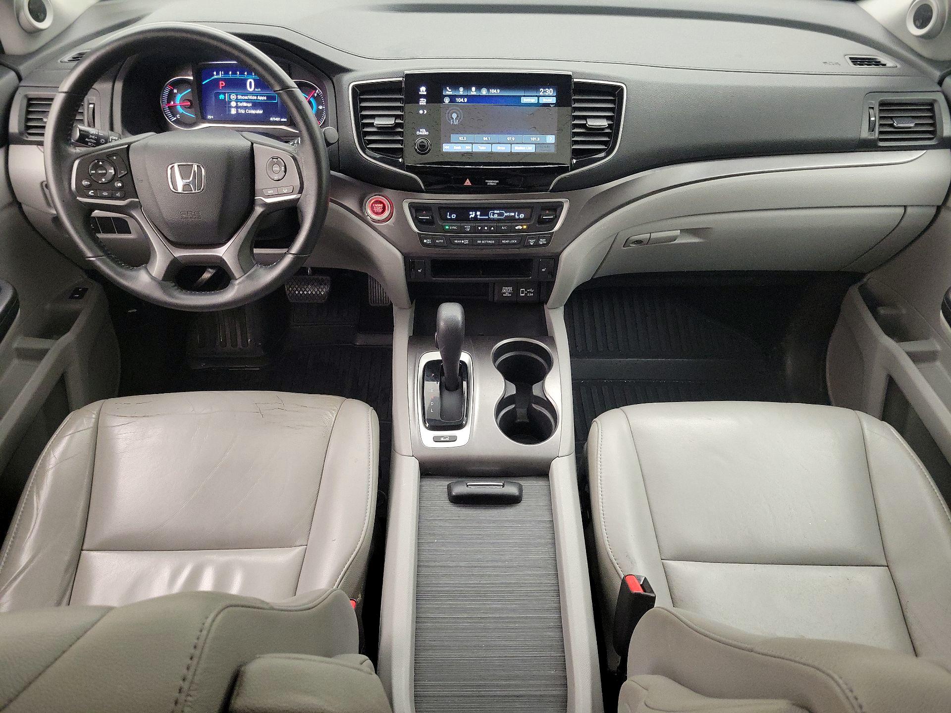 Thumbnail: 2019 Honda Pilot - 9